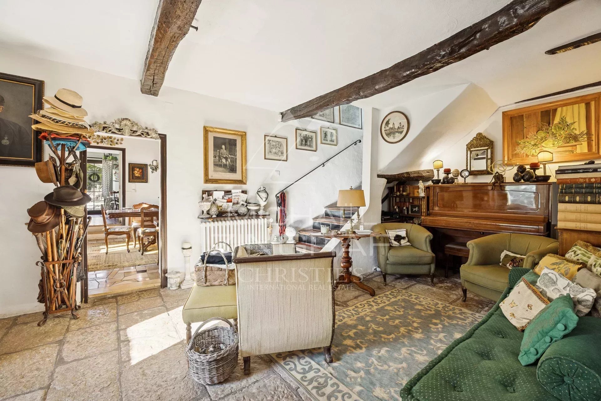 Elegant 18th-Century Farmhouse with Sea-View  & Pool near Village