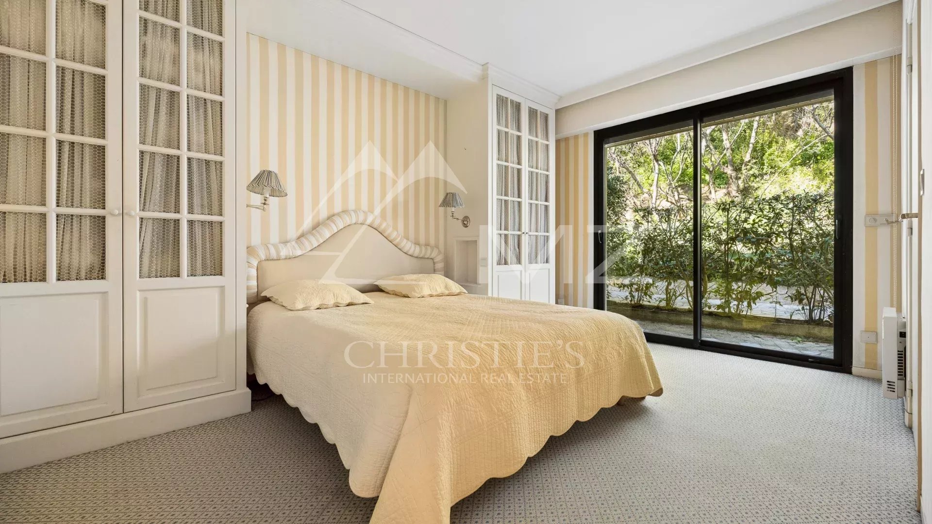 Wohnung im obersten Stockwerk