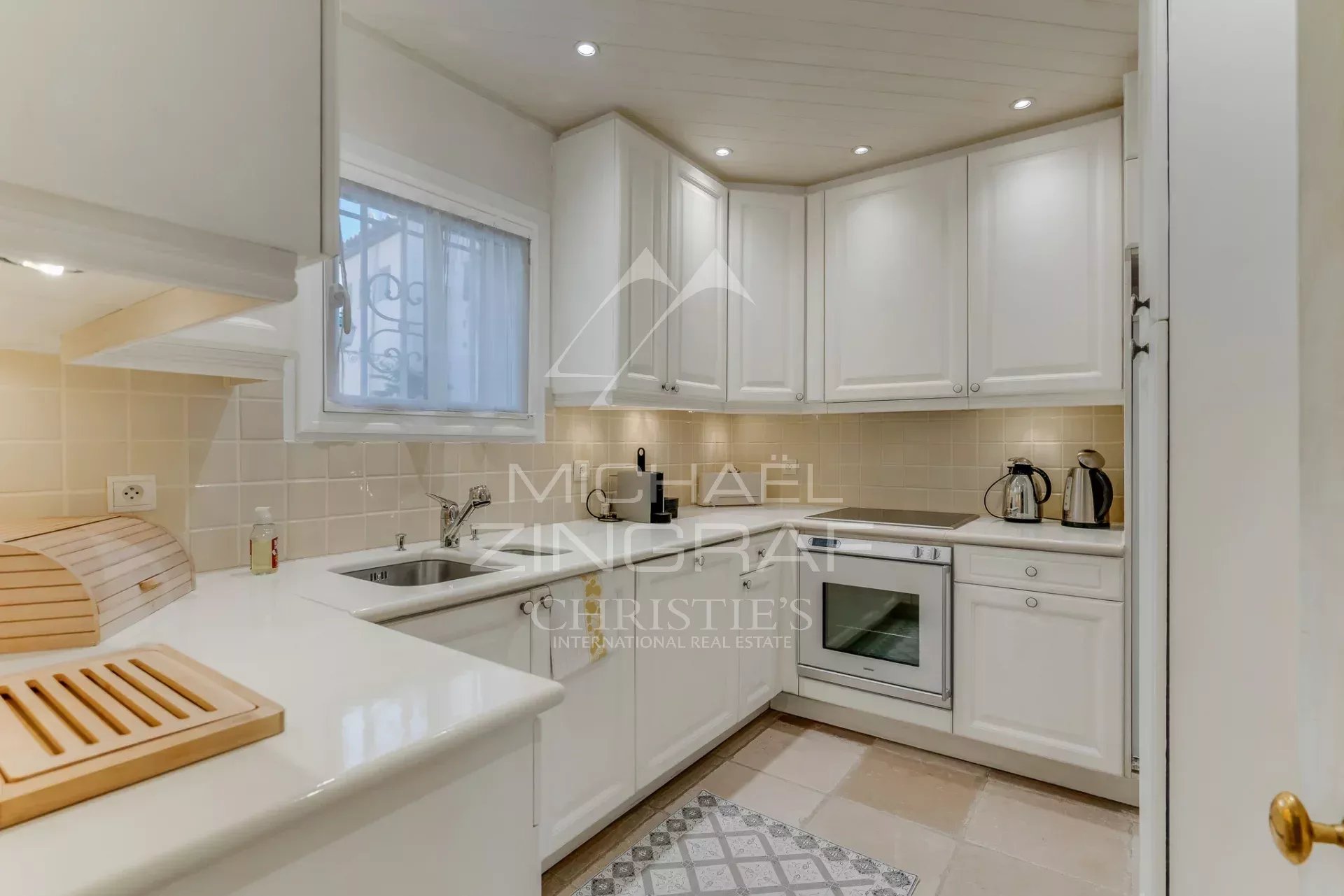 Elegant Waterfront Villa in the Heart of Port Grimaud