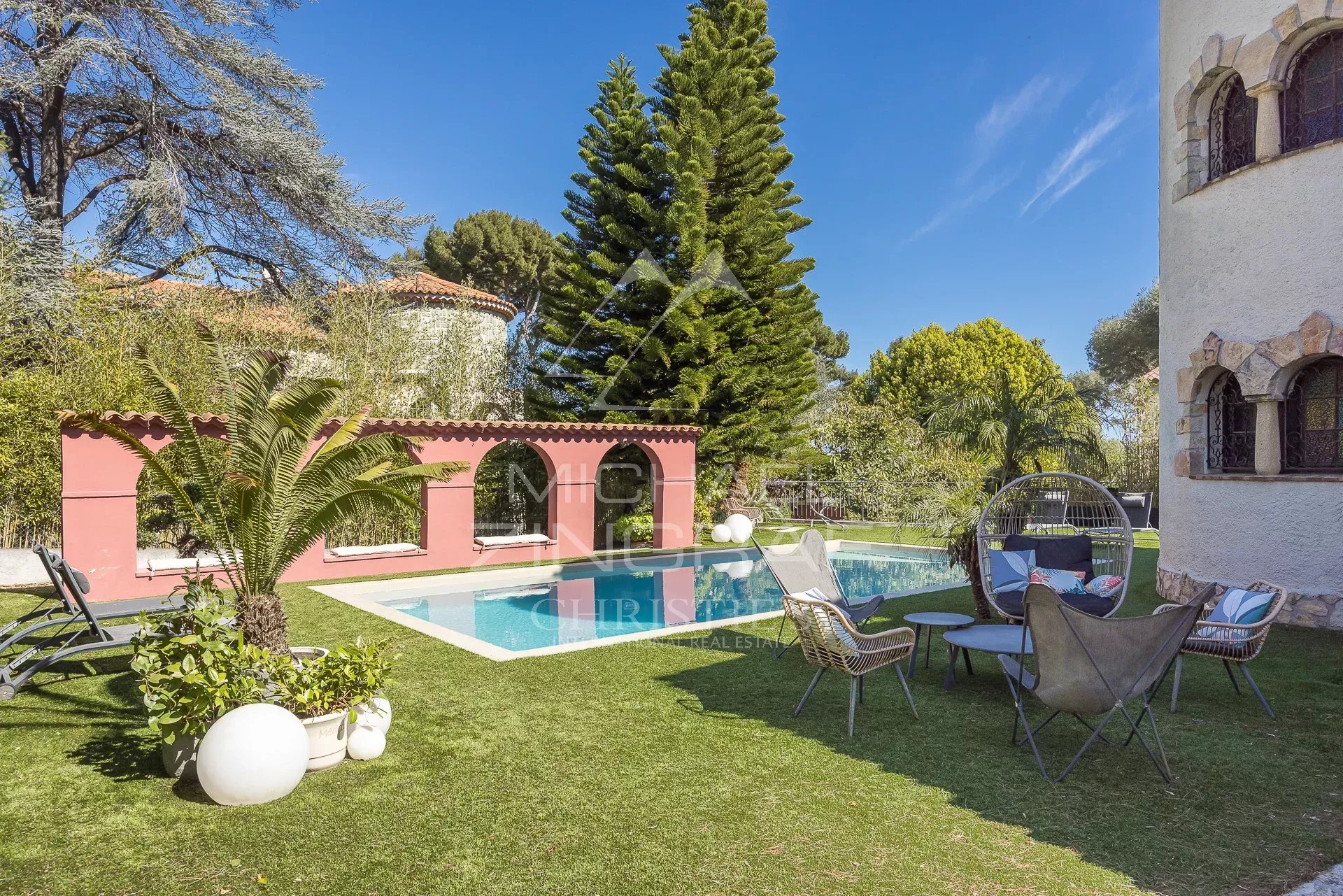 Cap d’Antibes – Villa mit Meerblick und ruhiger Lage