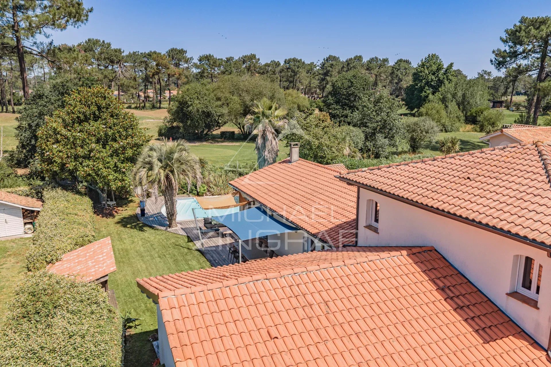 Moderne Villa mit 5 Schlafzimmern