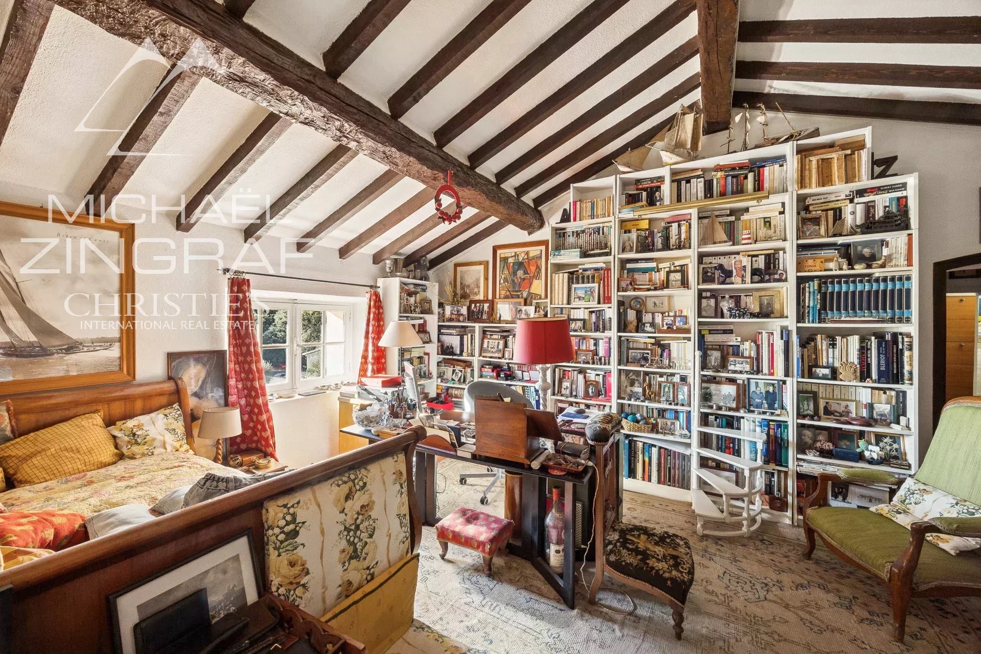 Elegant 18th-Century Farmhouse with Sea-View  & Pool near Village