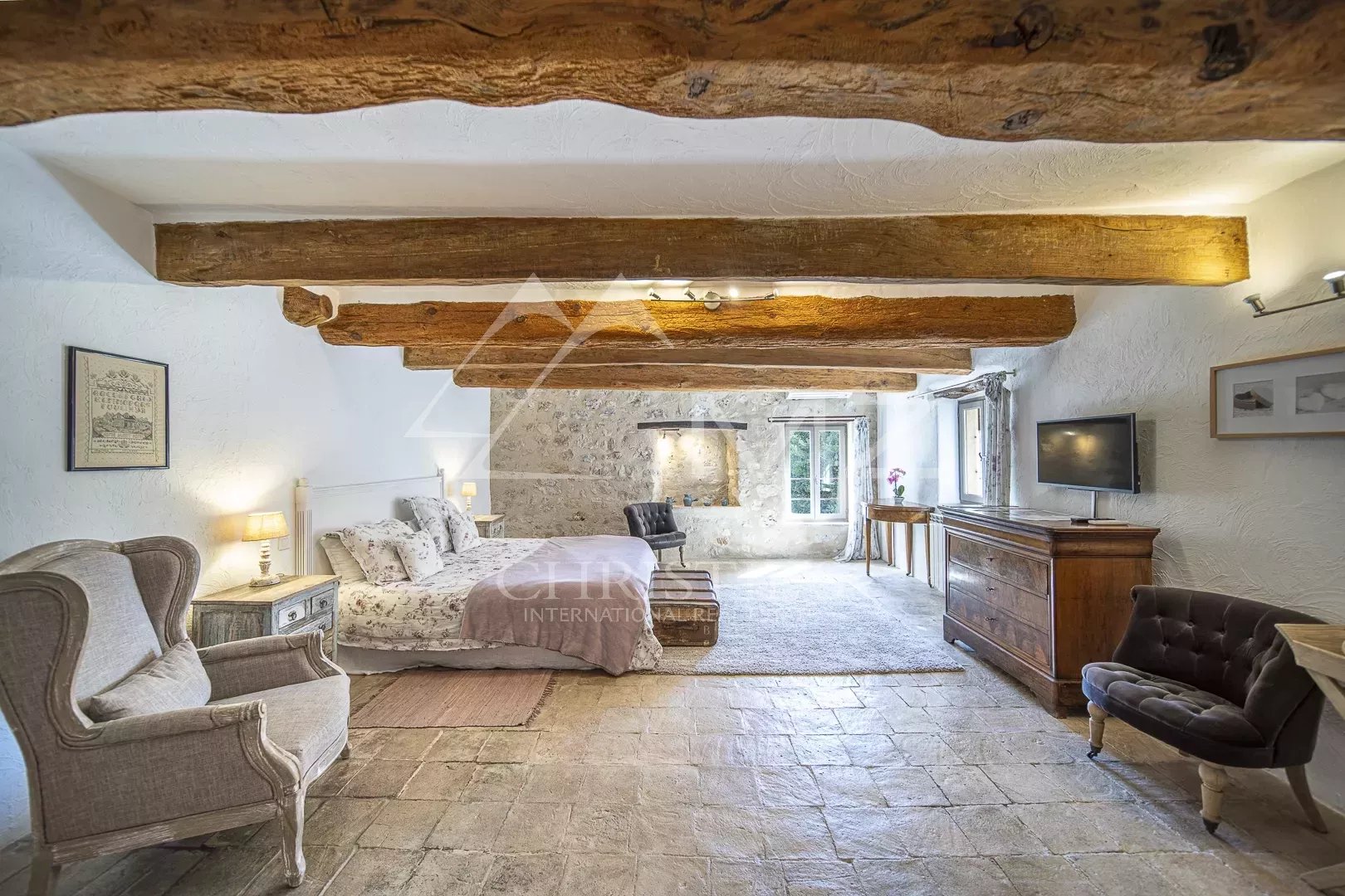 Trésor du XVIIIe siècle, Moulin à huile authentique