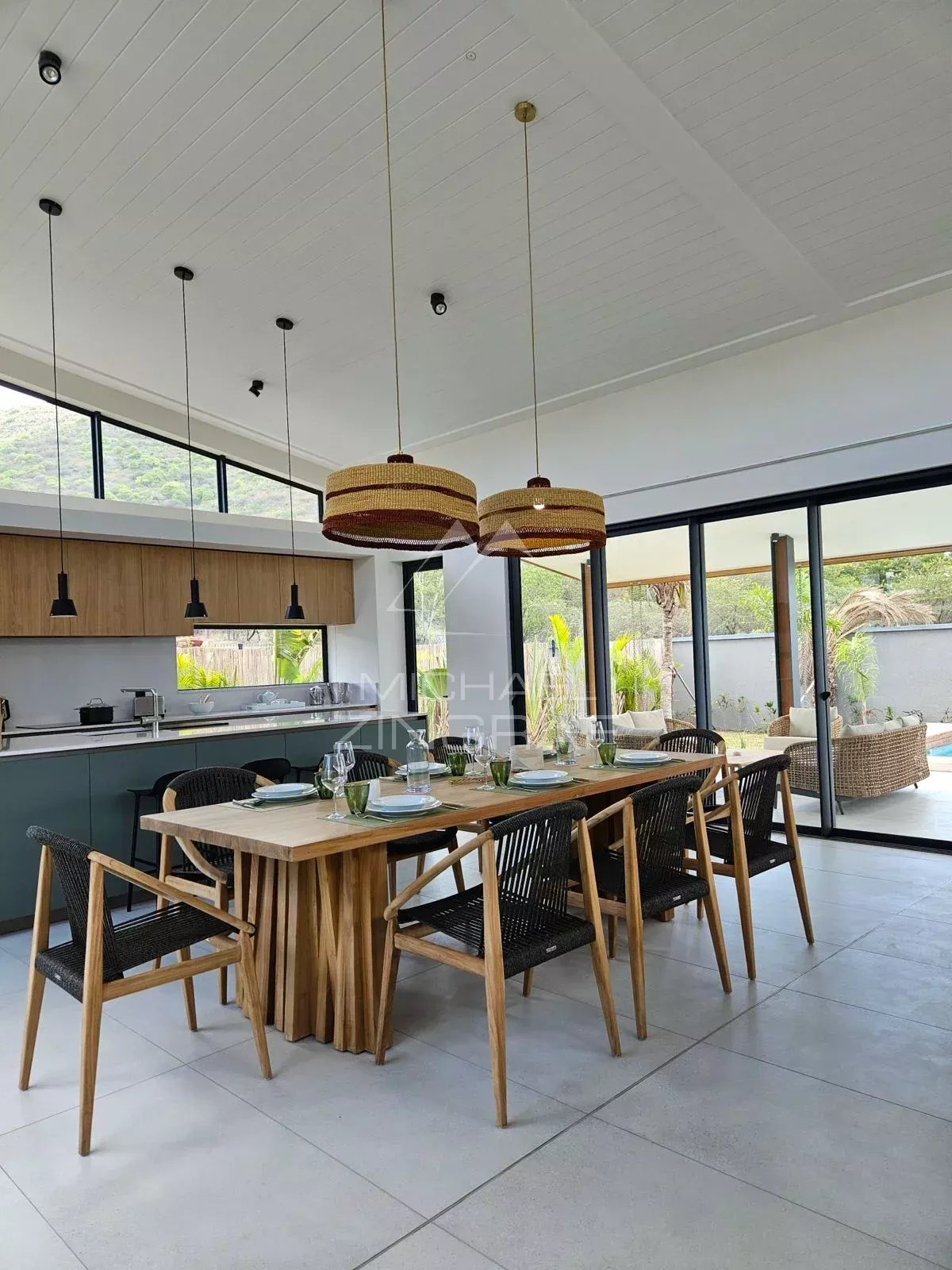 VILLA CONTEMPORAINE EN REVENTE – ÉCO SAVANAH, RIVIERE NOIRE