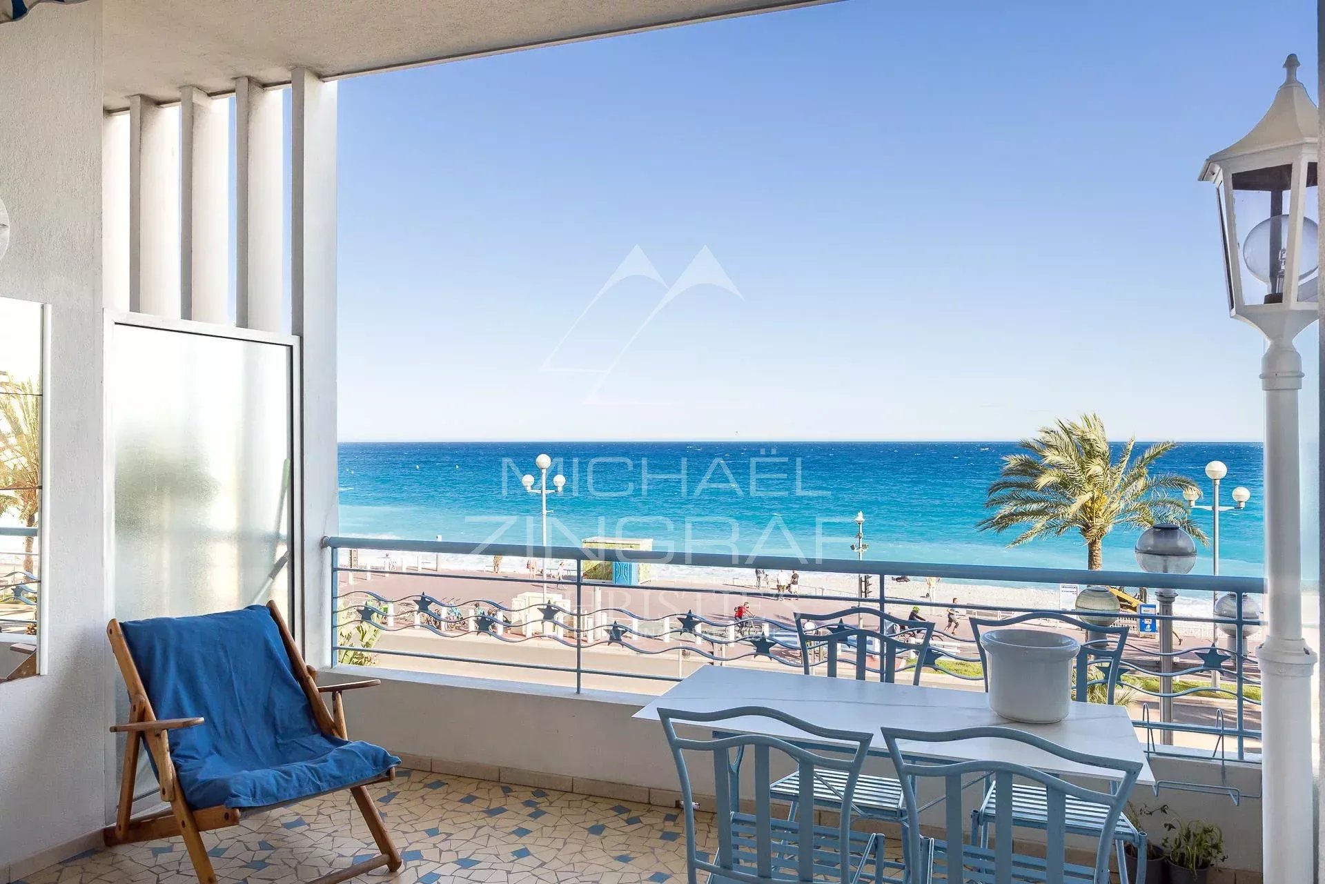Location d'appartement à long terme - Promenade des Anglais, Nice