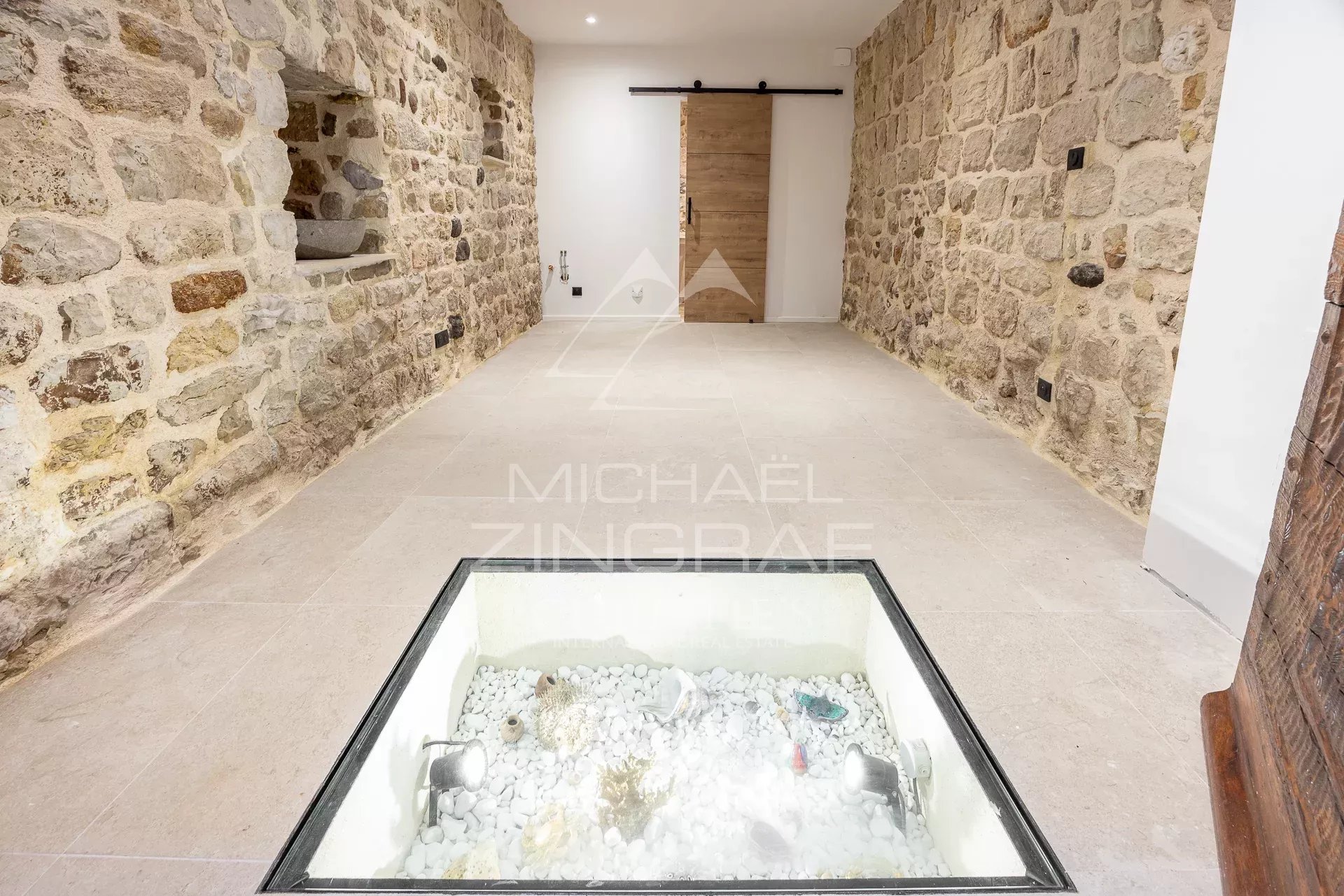 Charming Property – Old Antibes – Just Steps from the Ramparts