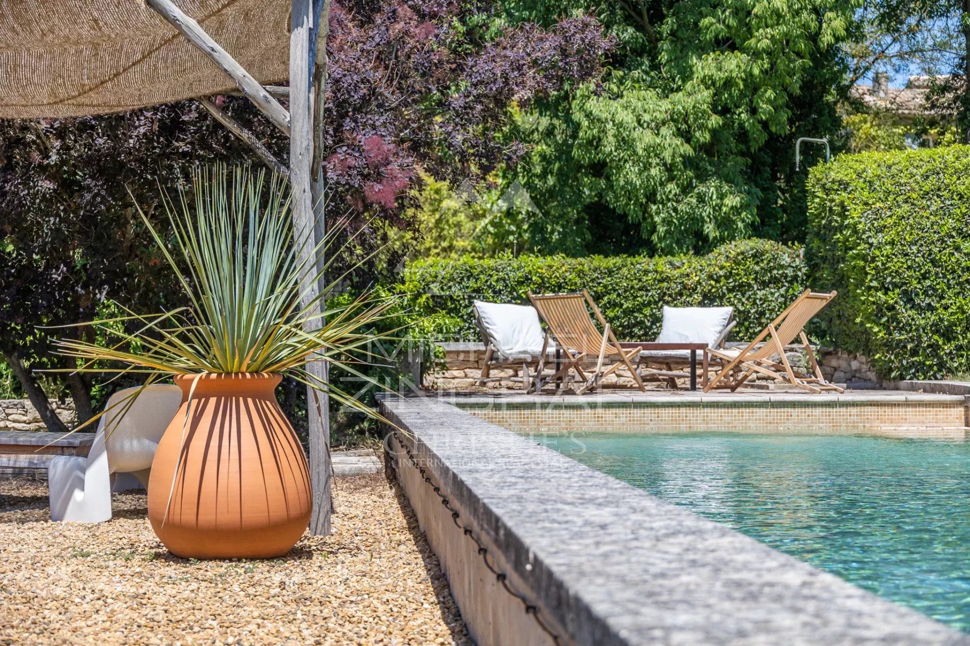 Gordes - Superbe maison avec vue sur le Luberon et piscine