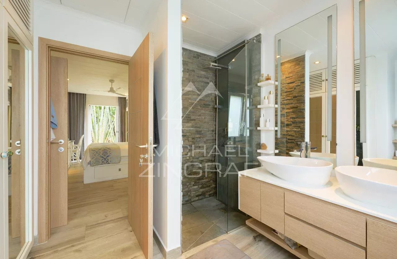 Zeitgenössische Villa in Grand Baie