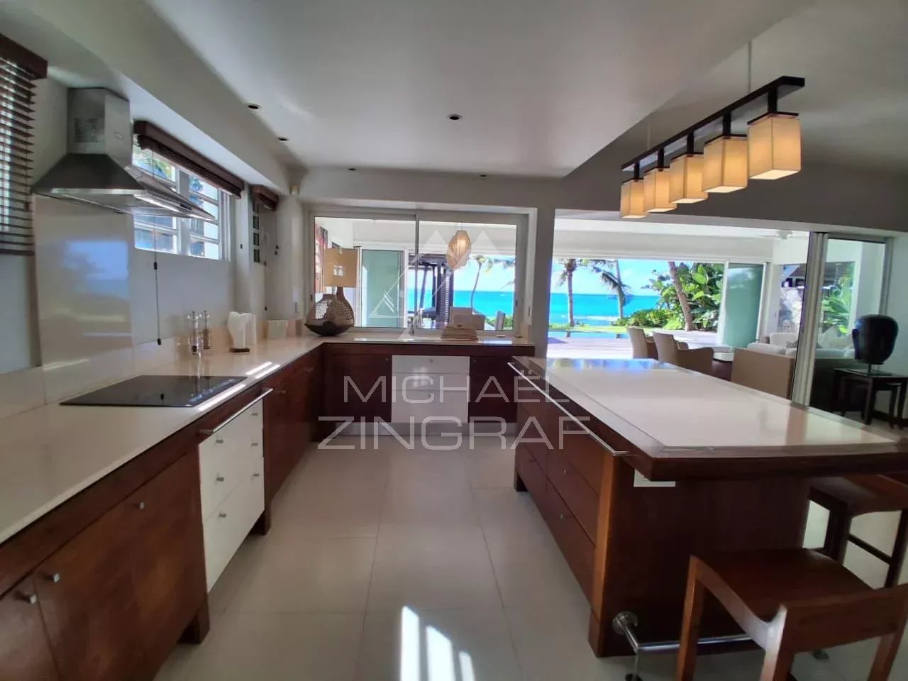 Mauritius - Rare opportunity : Luxury villa by the sea near Grand Bay - Pointe aux Canonniers