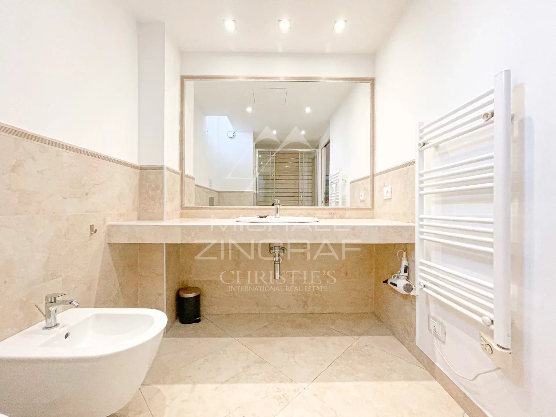 Appartement T2 - Centre Cannes