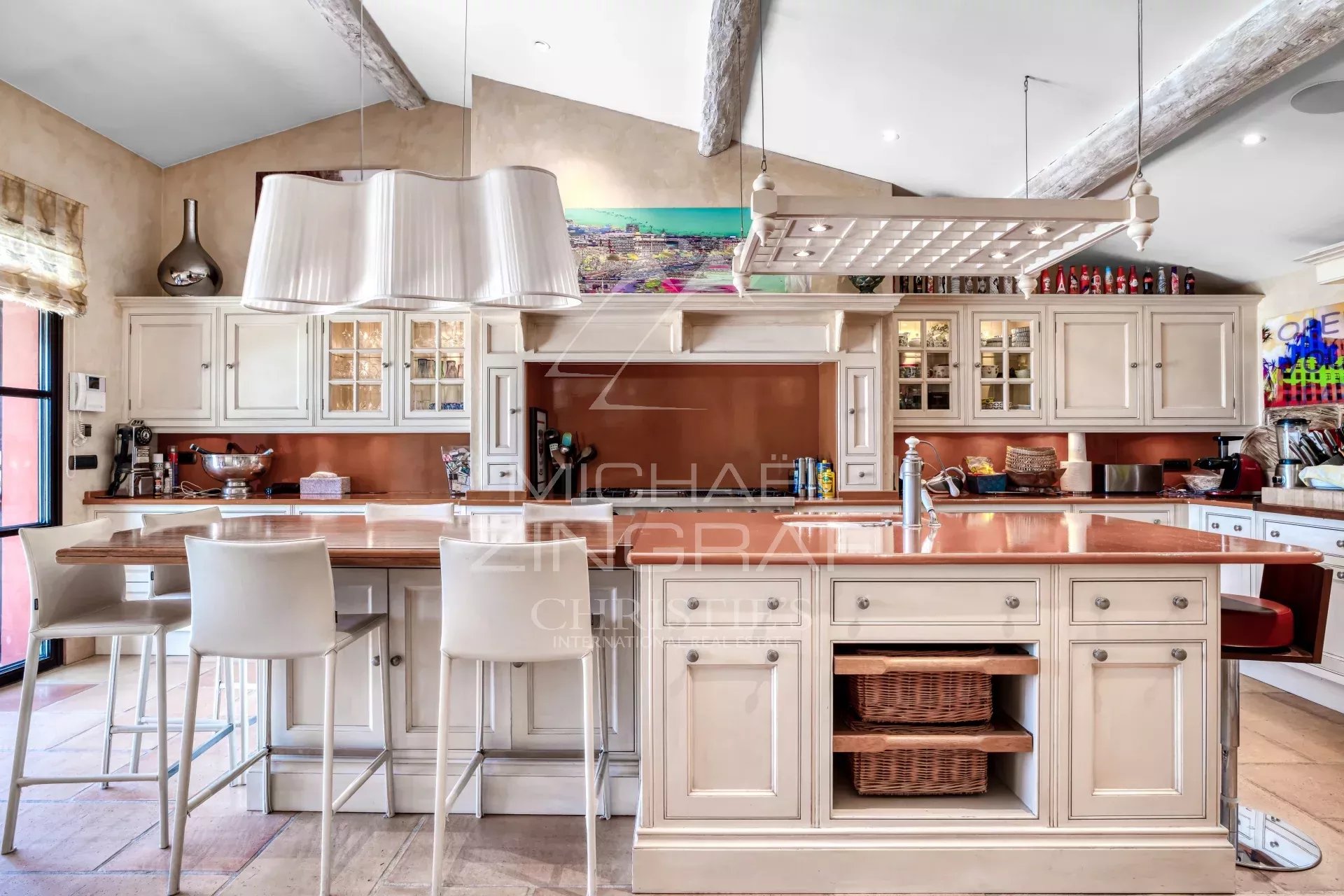 Mougins - Exclusive Listing - Provençal-style property with panoramic views of the village and the sea