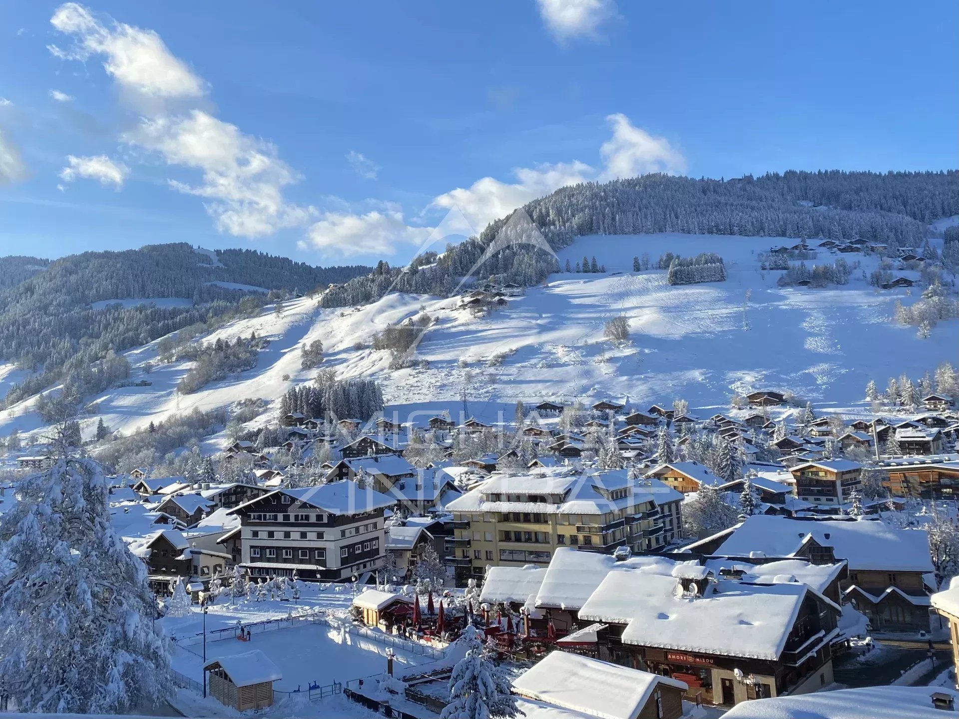 Rare chalet in the center of Megève, newly renovated - Panoramic view and peaceful location