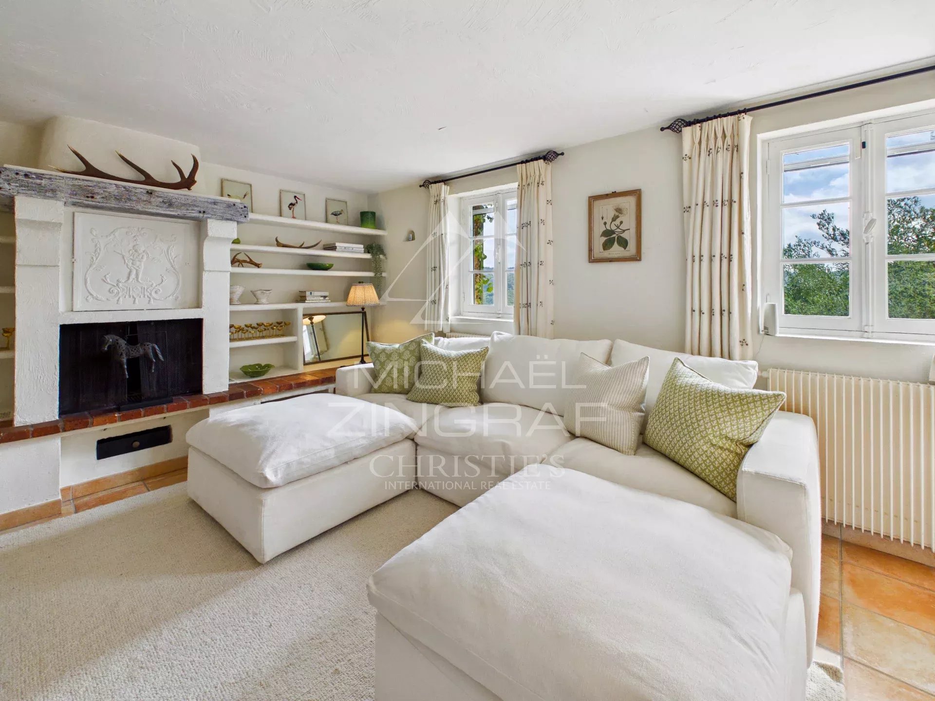 Charmante bastide avec vue imprenable – Tourrettes-sur-Loup