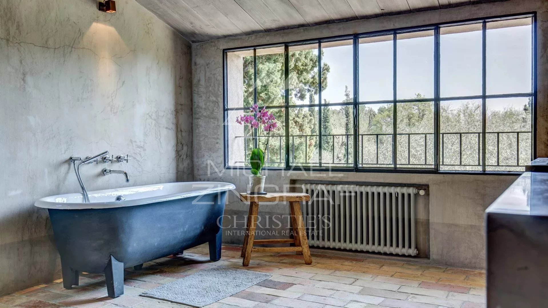 Roquefort-les-Pins : Authentique Bastide provençale