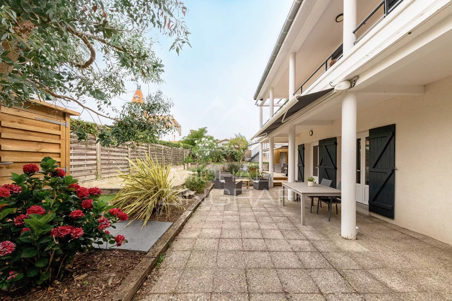 Ville d'été - Maison de Charme en Seconde Ligne