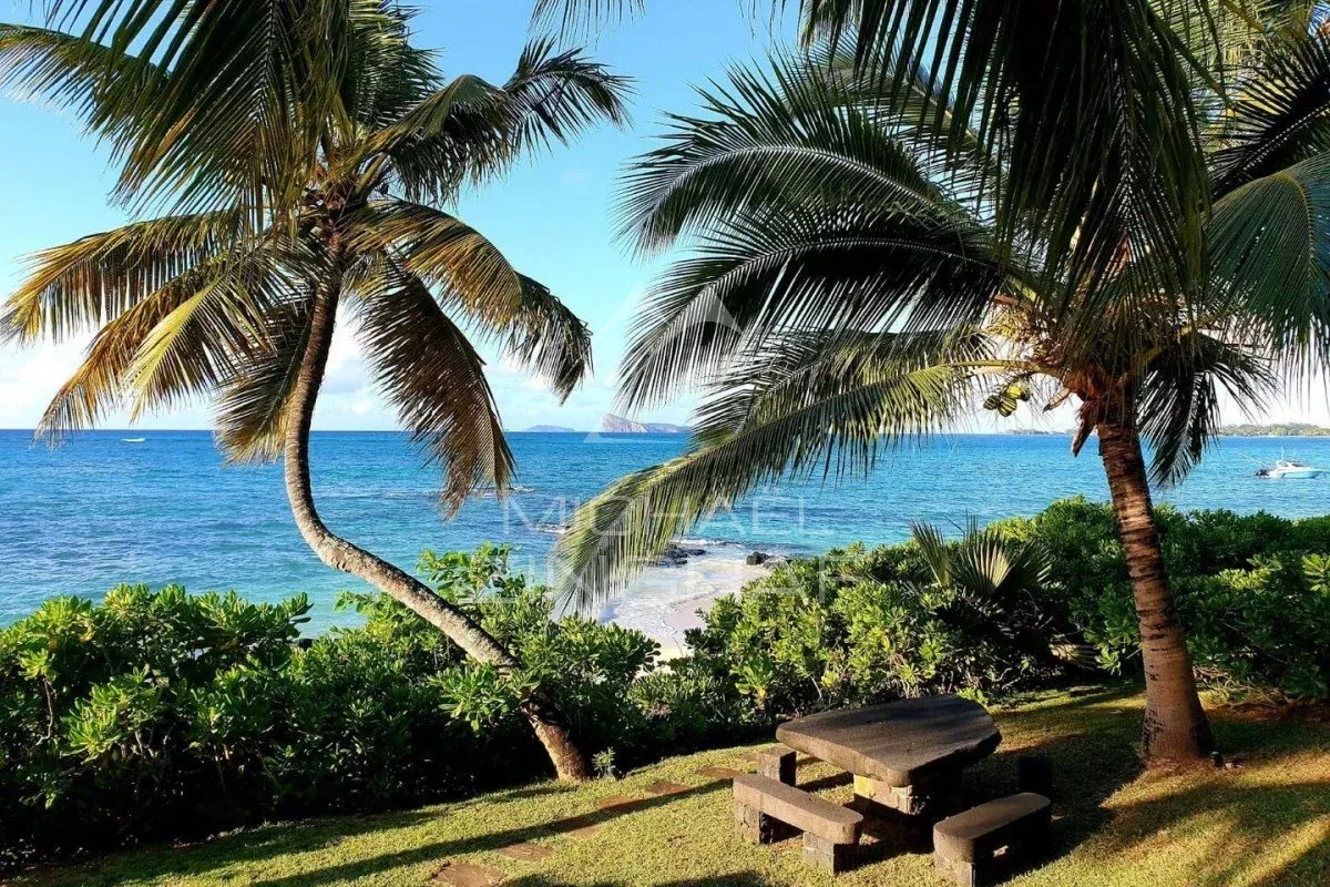 Mauritius - Rare opportunity : Luxury villa by the sea near Grand Bay - Pointe aux Canonniers