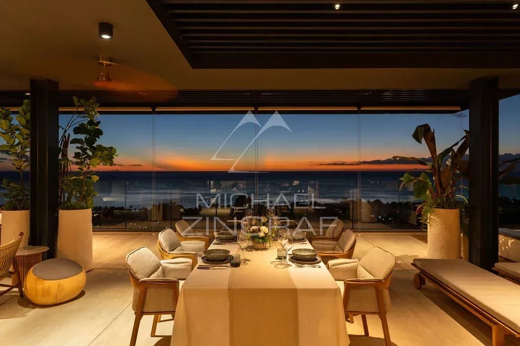 Exceptional Penthouse – Rivière Noire