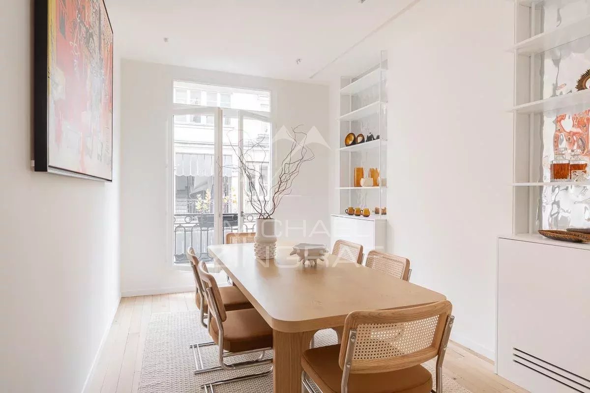 A vendre - Triangle d'or - 3 Suites - Parfait Etat - Clim