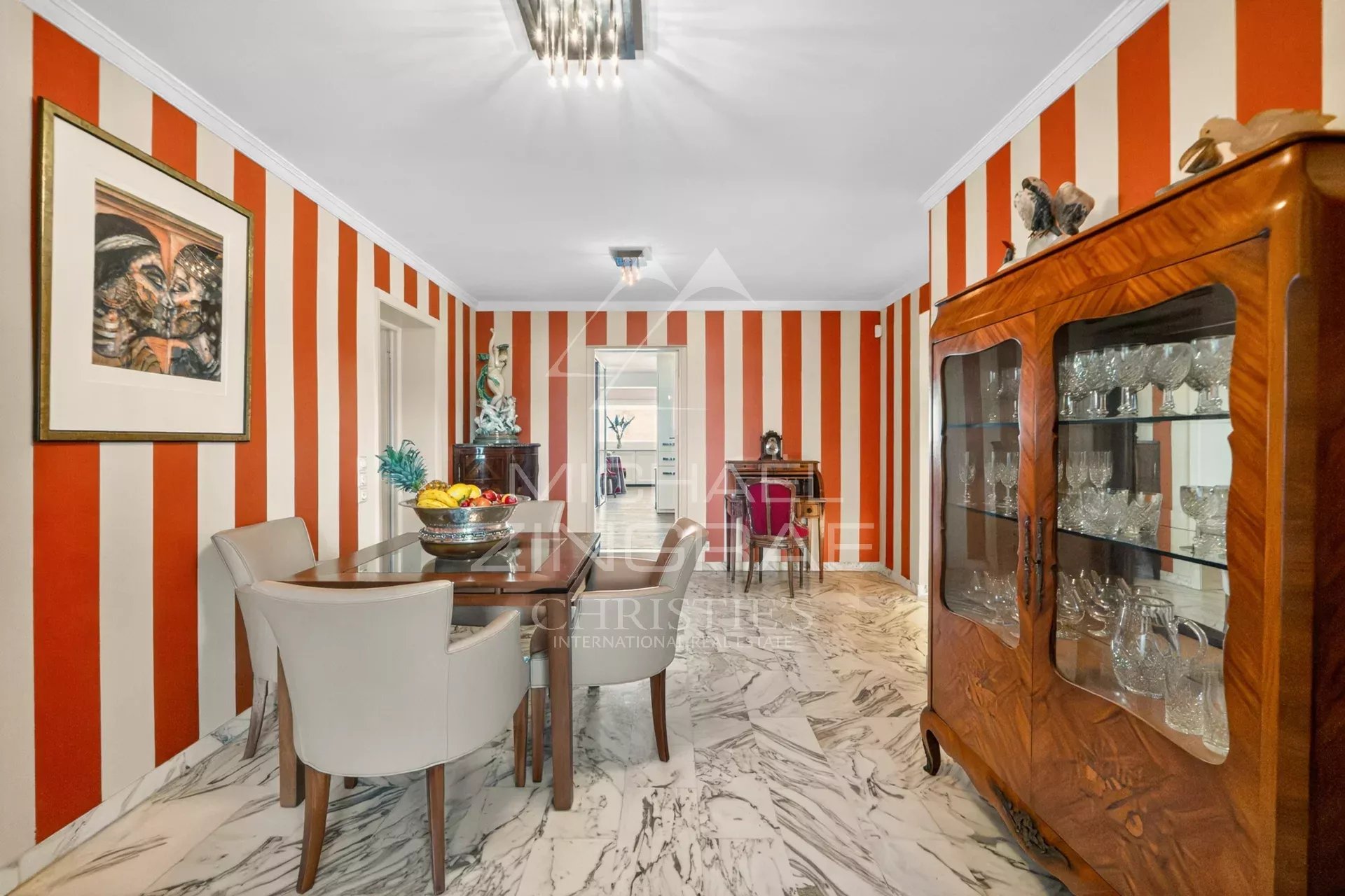 EXCLUSIVITE-CANNES APPARTEMENT D'EXCEPTION  DANS UNE RESIDENCE DE STANDING