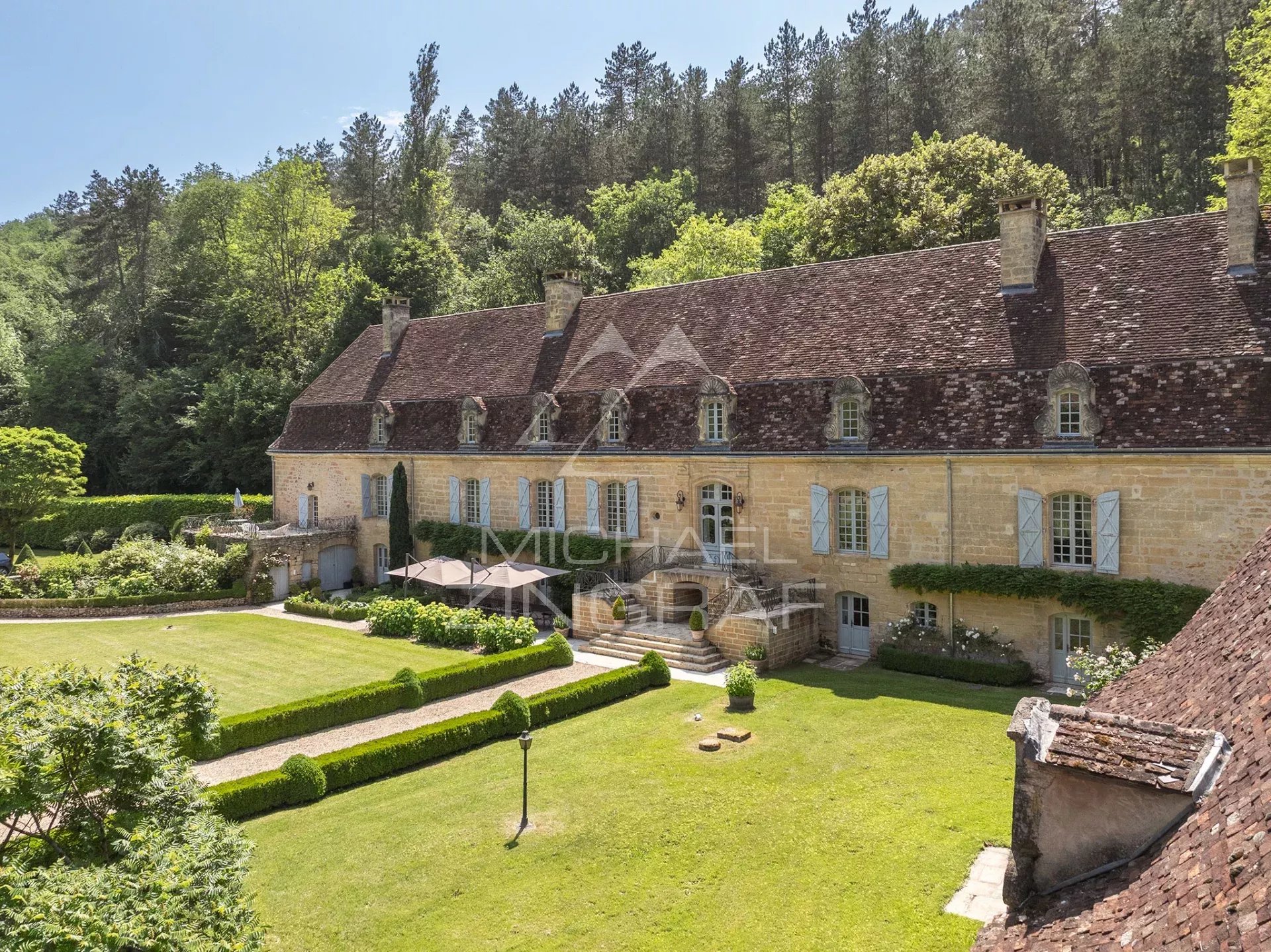 Außergewöhnliches Anwesen im grünen Périgord