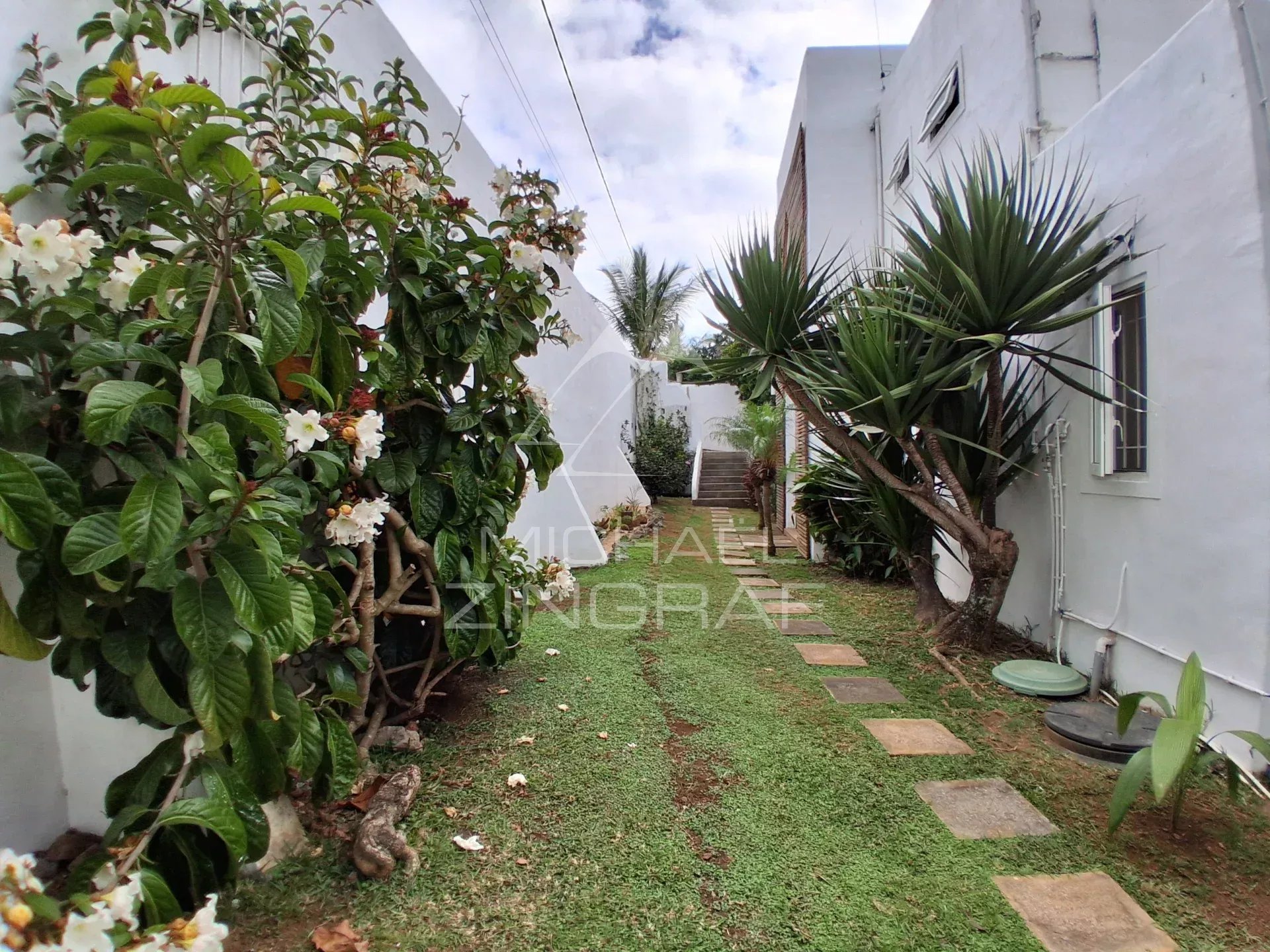 Furnished 4-Bedroom Family Home with Swimming Pool