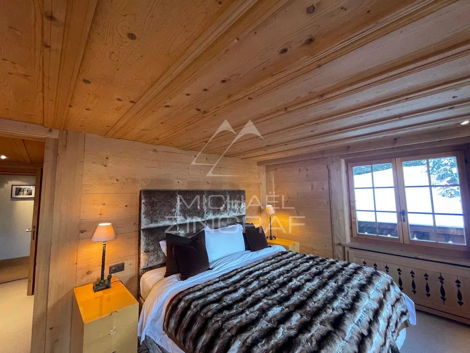 Appartement de luxe de 4 chambres à coucher sur le Wispile