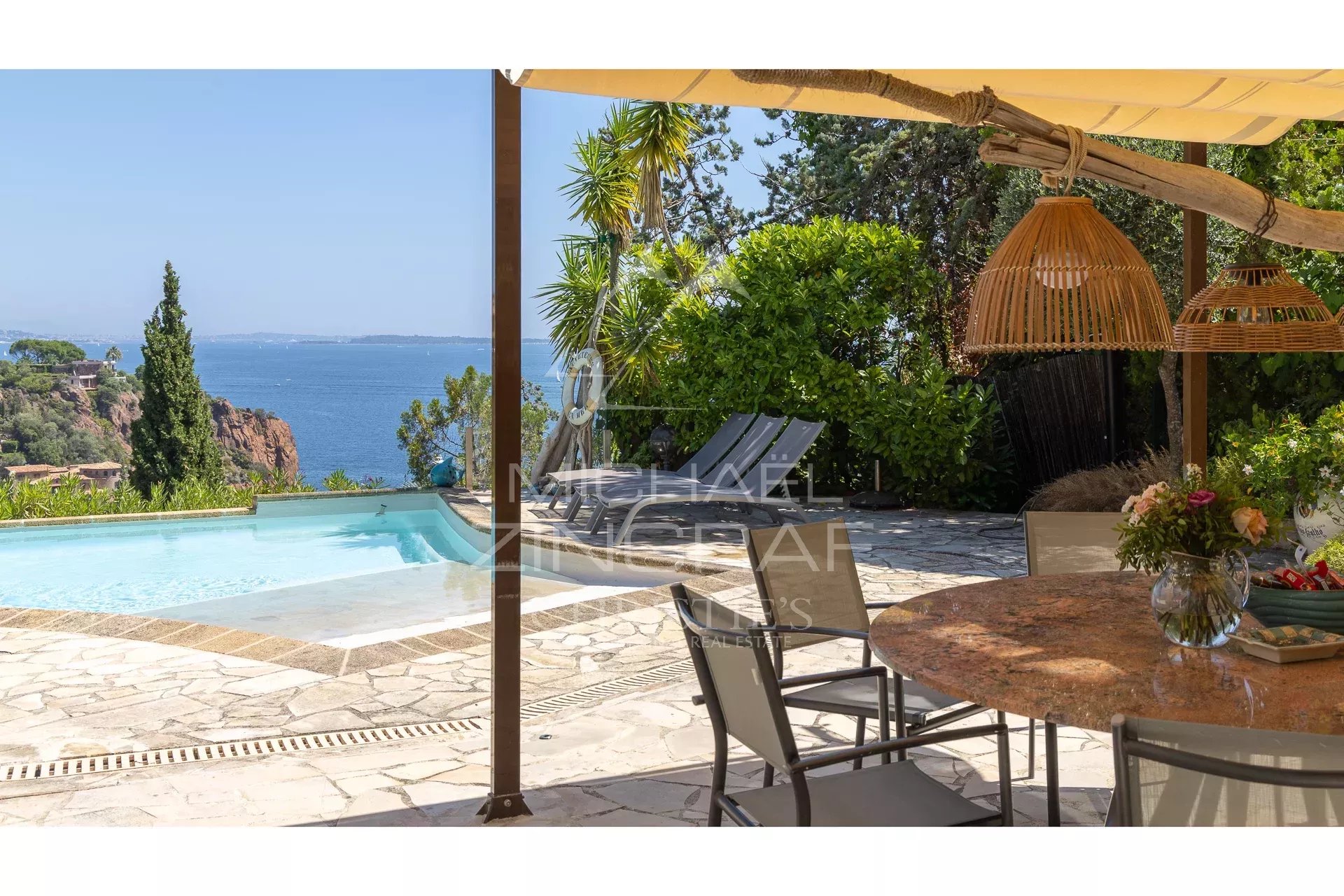 Proche Cannes - Théoule-Sur-Mer - Villa Domaine Pieds dans l'eau