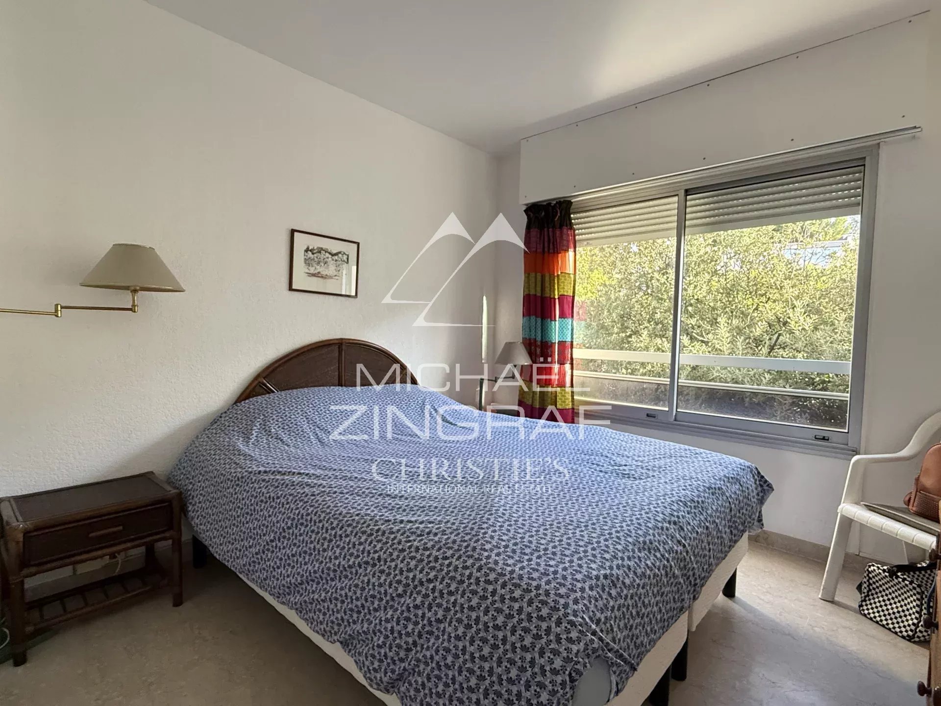 CASSIS APPARTEMENT T2 VUE MER AVEC TERRASSE