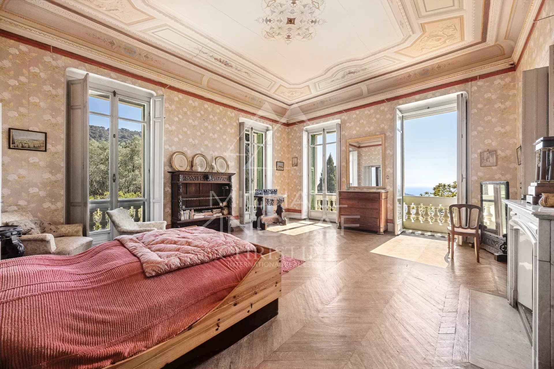 Nice - Propriété historique vue mer panoramique