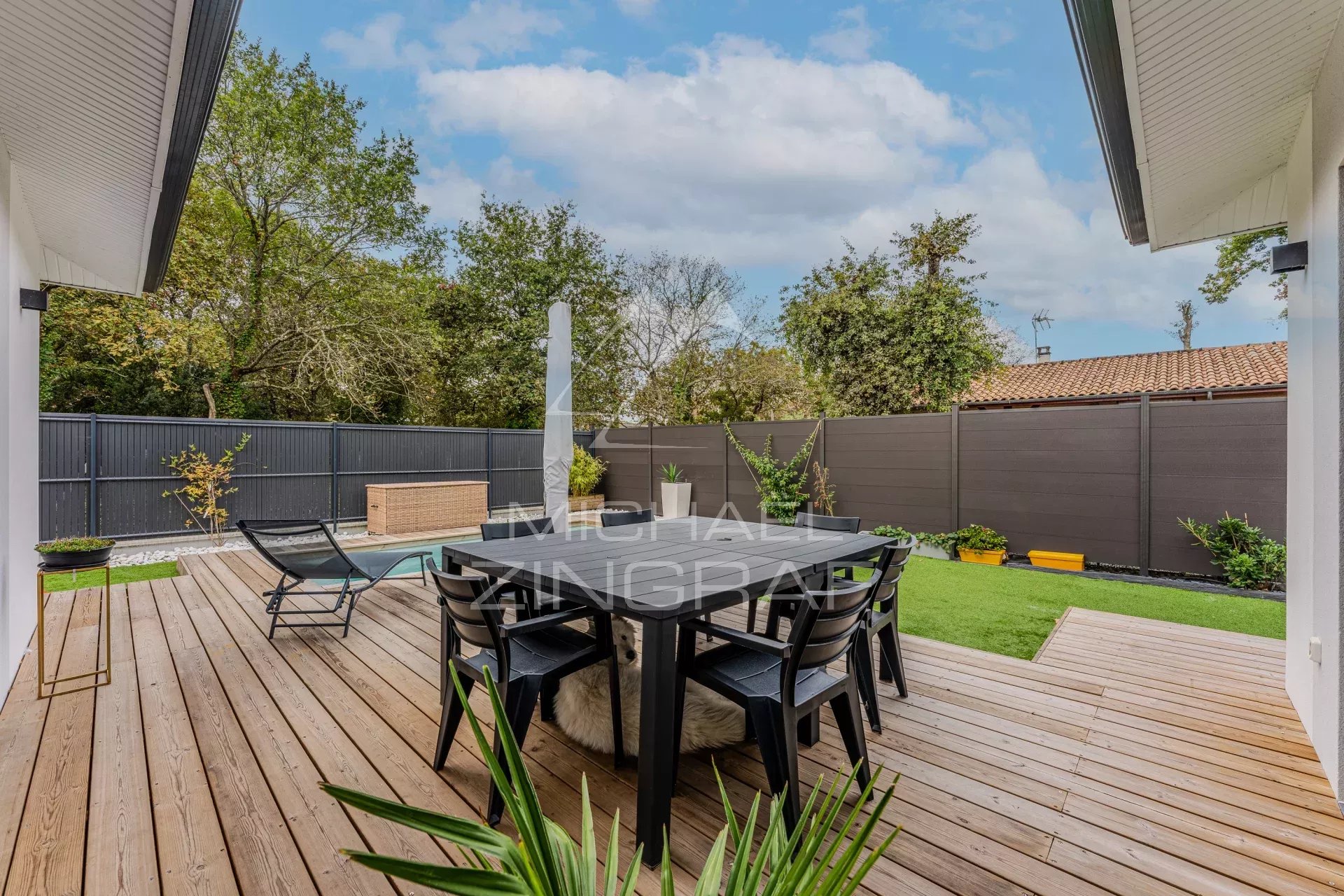 À deux pas du Bassin, une villa moderne prête à vivre