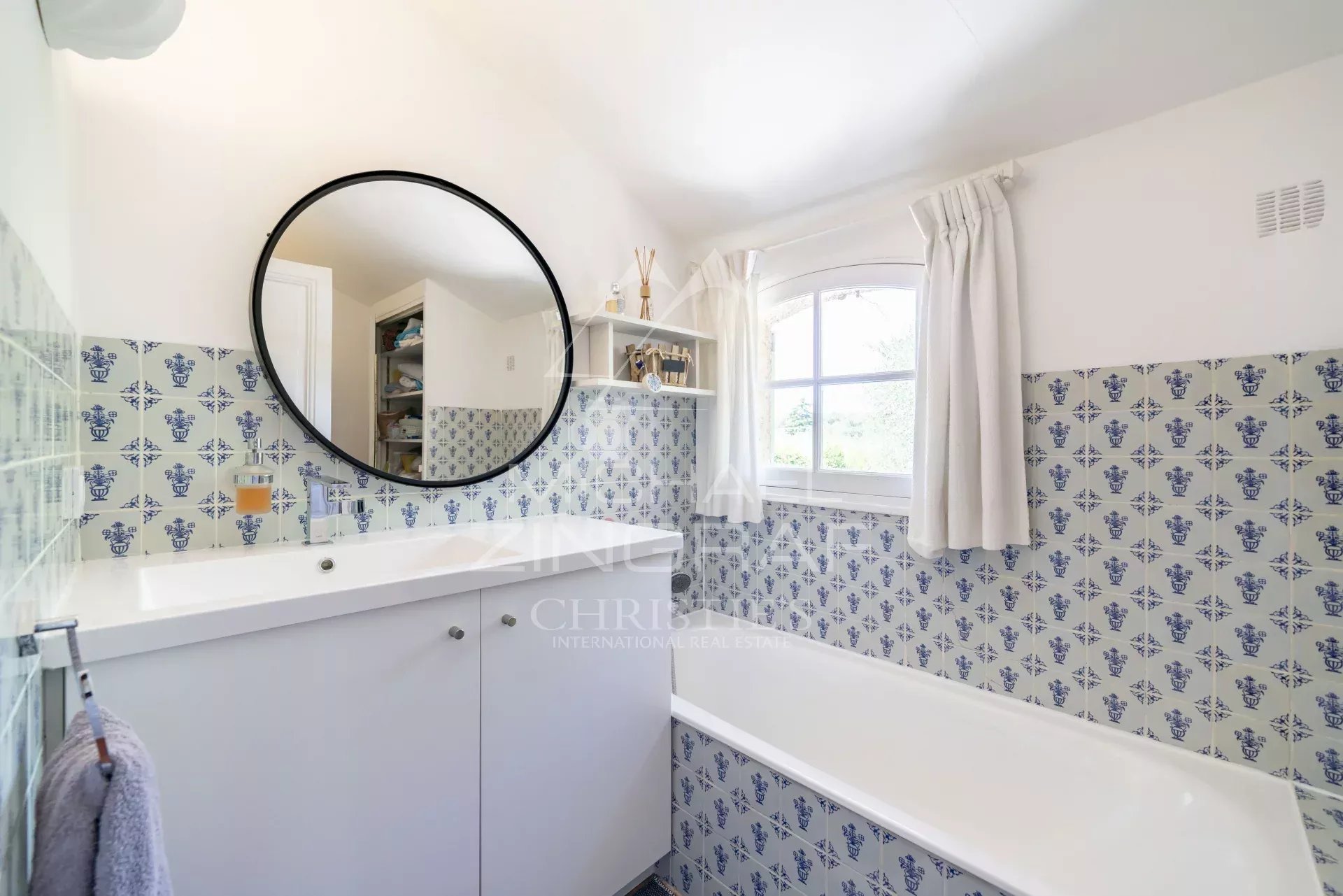 Mougins - Mas provençal au calme absolu - 9 couchages