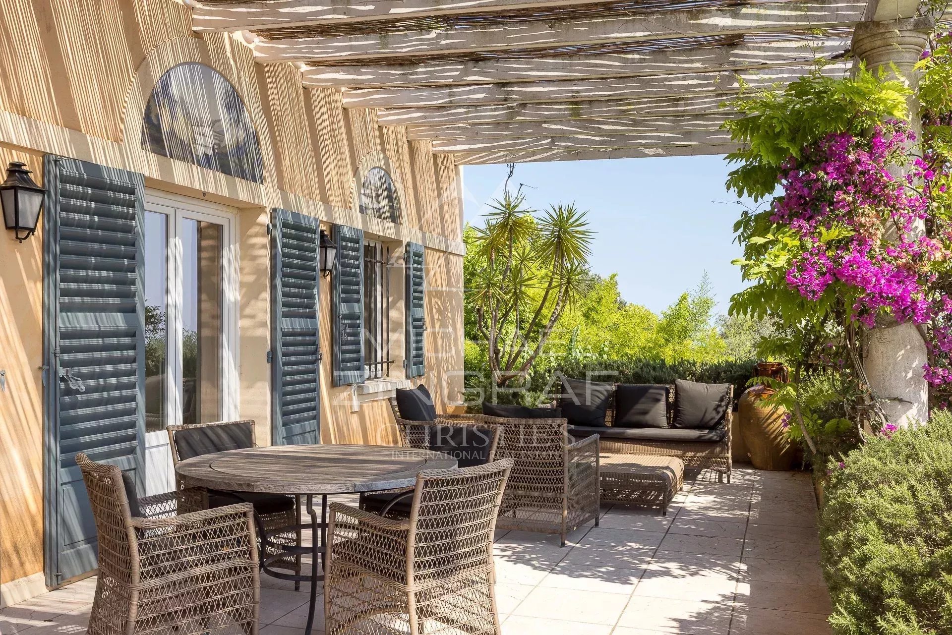 La Colle sur Loup / Villa de style florentin