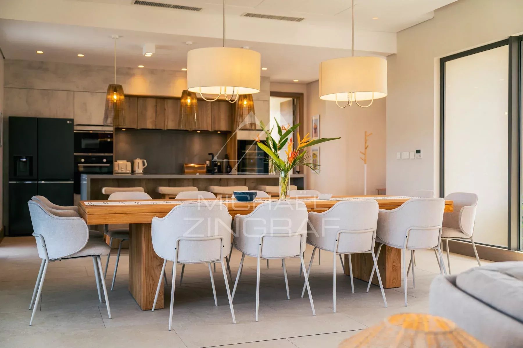 Villa d’Exception avec Vues Panoramiques à Anahita