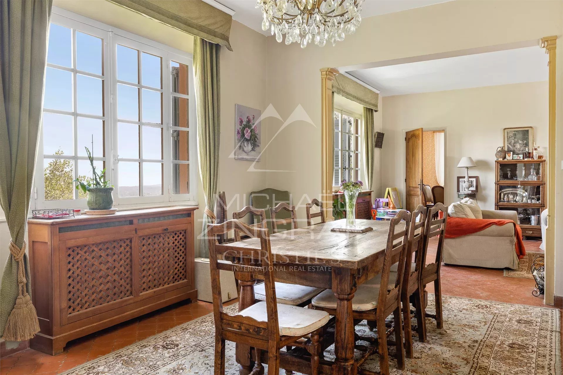 Cannes backcountry - Panoramic sea views