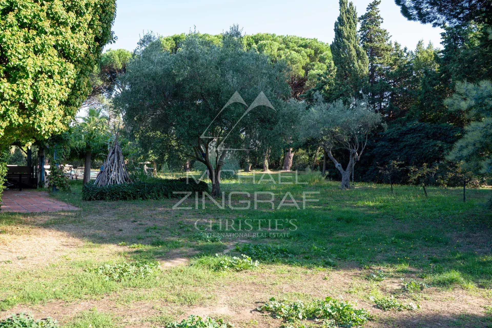 Ramatuelle – Charming Villa in the Heart of an Exceptional Location