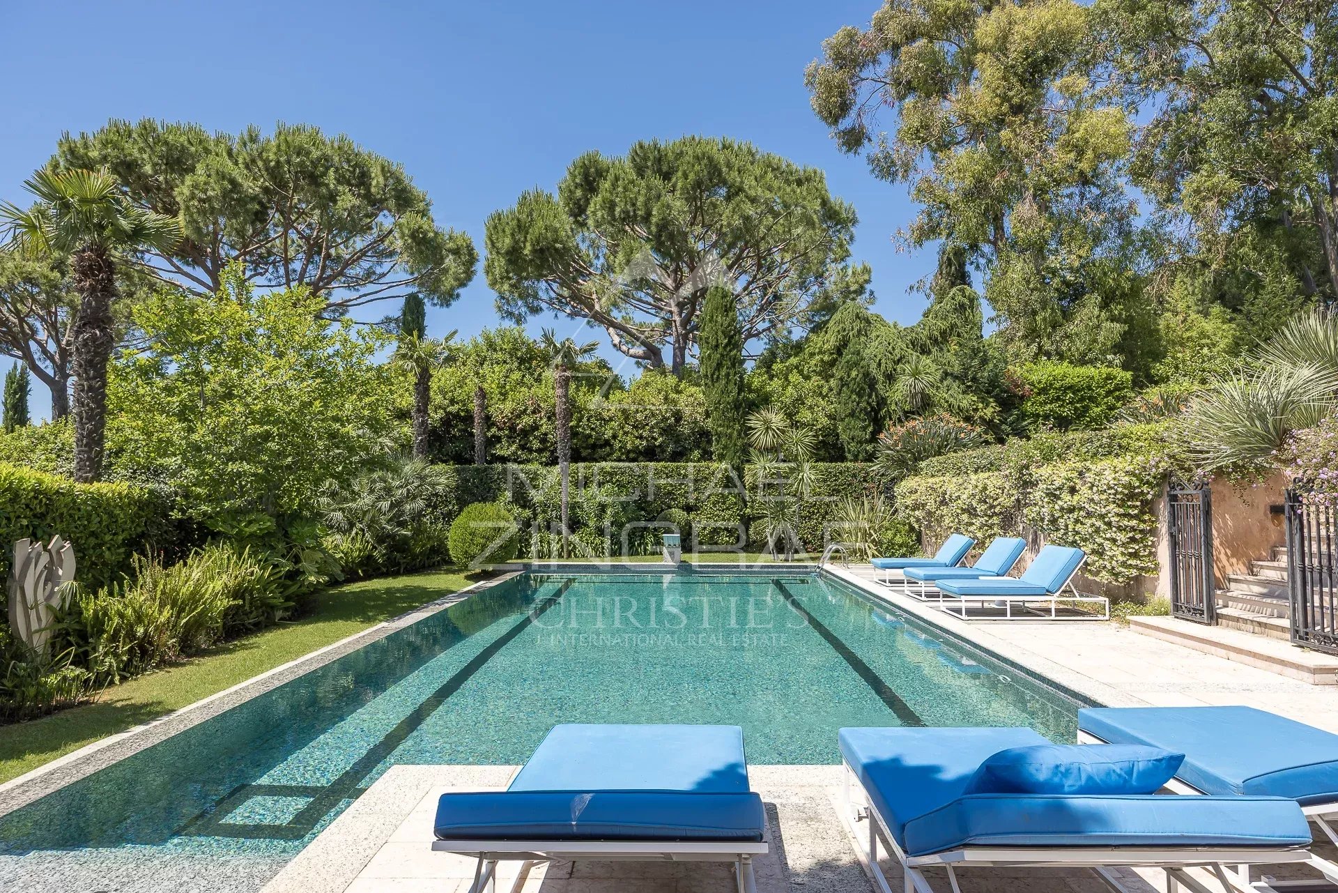 Cap d’Antibes – Zeitgenössische Eleganz in einer privaten und gesicherten Domäne