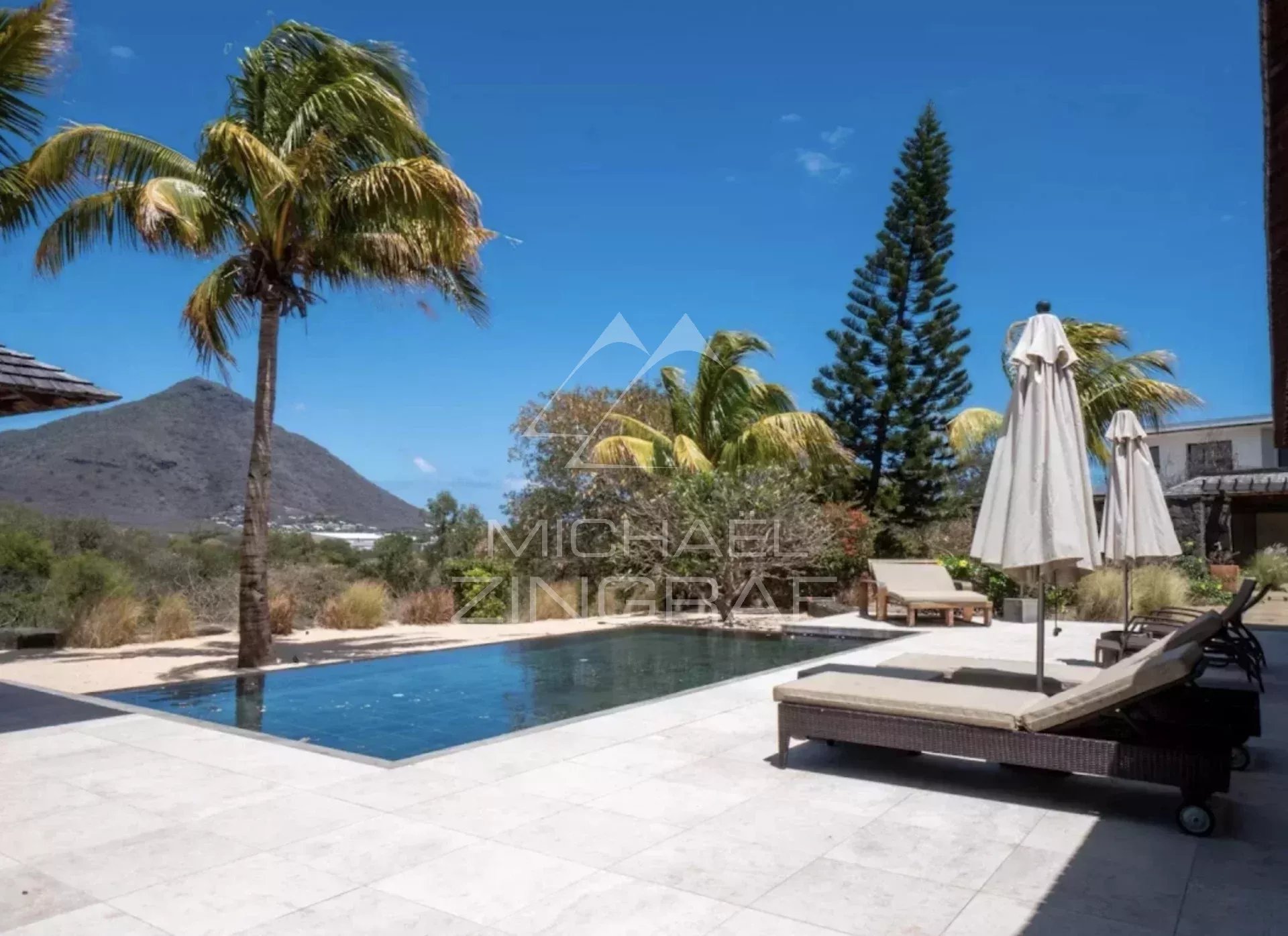 Prestige-Villa an der Westküste