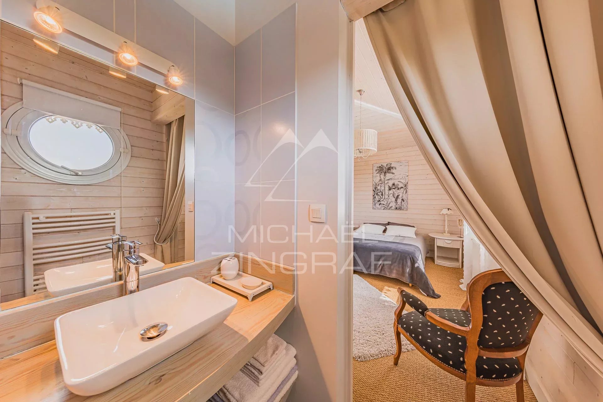 Villa familiale - Harmonie et douceur de vivre au Port du Rocher