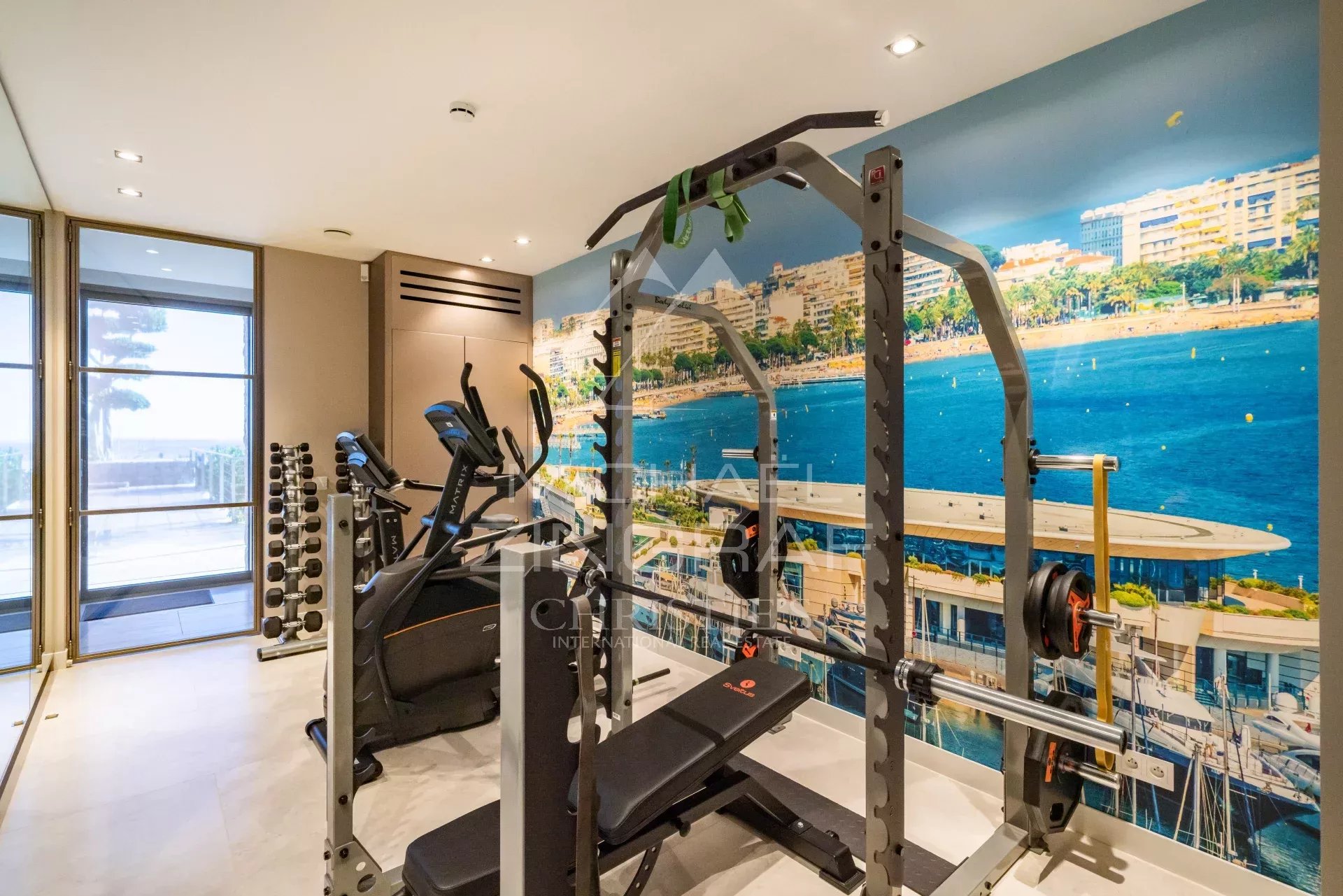 Close to Cannes -  amazing new villa