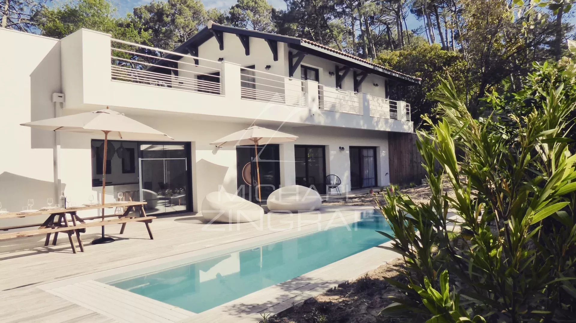 VILLA HAÏTZA PYLA SUR MER SLEEPS 6.