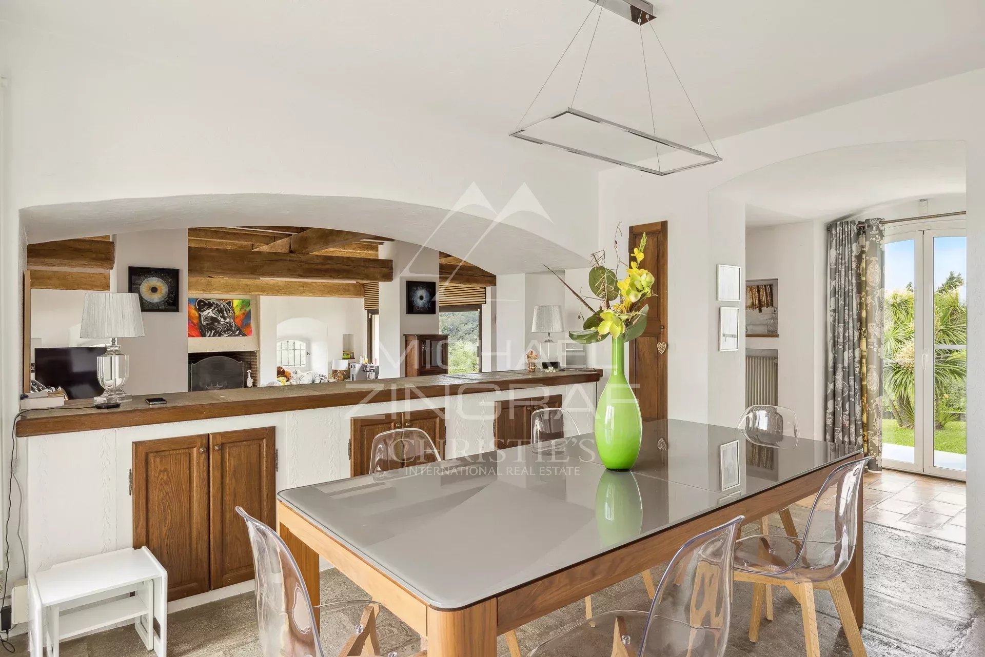 La Colle-sur-Loup : Villa provençale avec vue mer