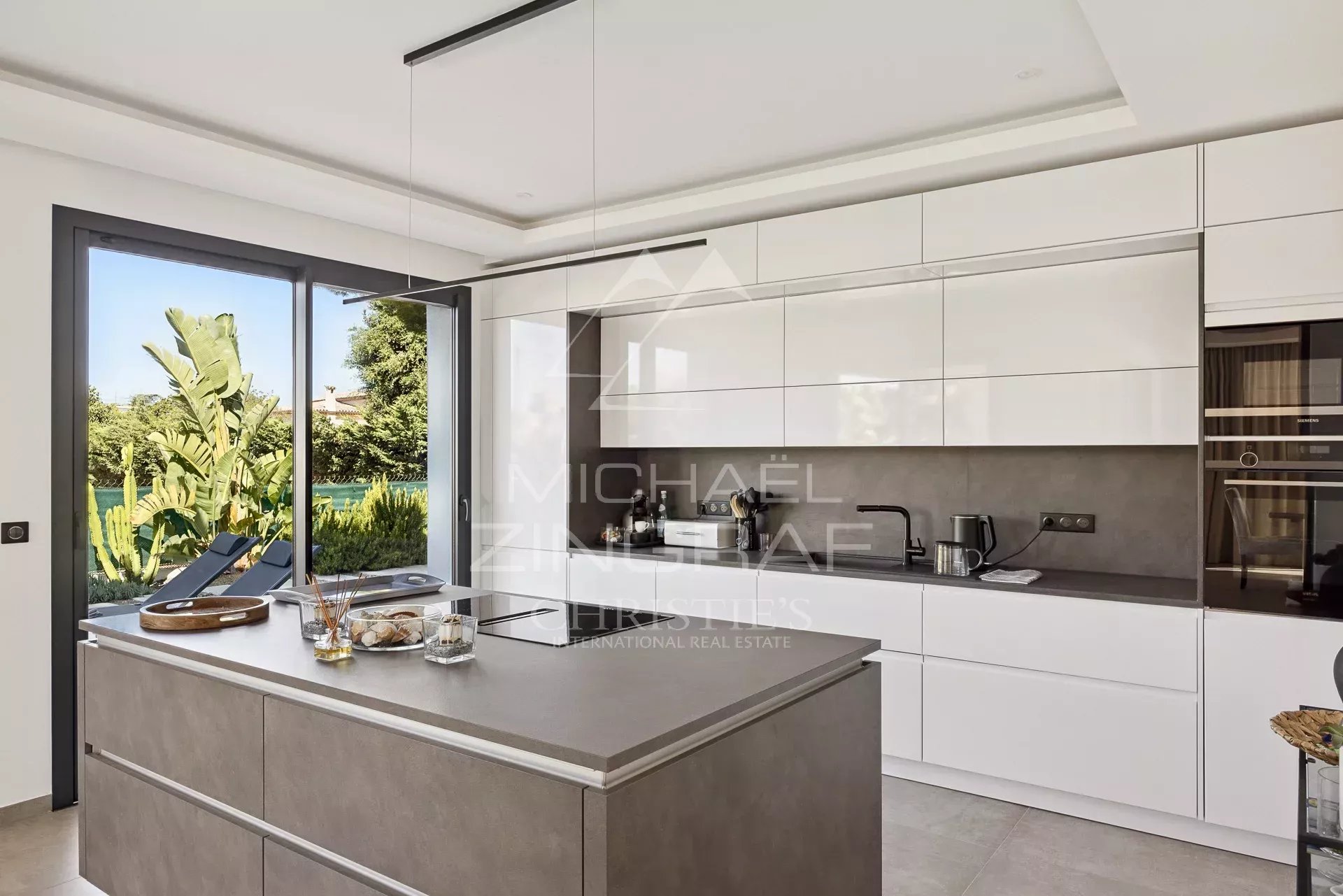 Exclusivity Cap d’Antibes – Moderne Neubauvilla mit Meerblick – Viertel Garoupe