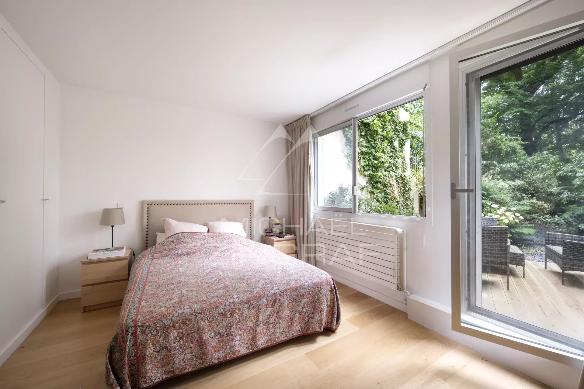 A vendre - 2 Pièces - Inkermann-  Jardin - Lycée Pasteur- Bon état