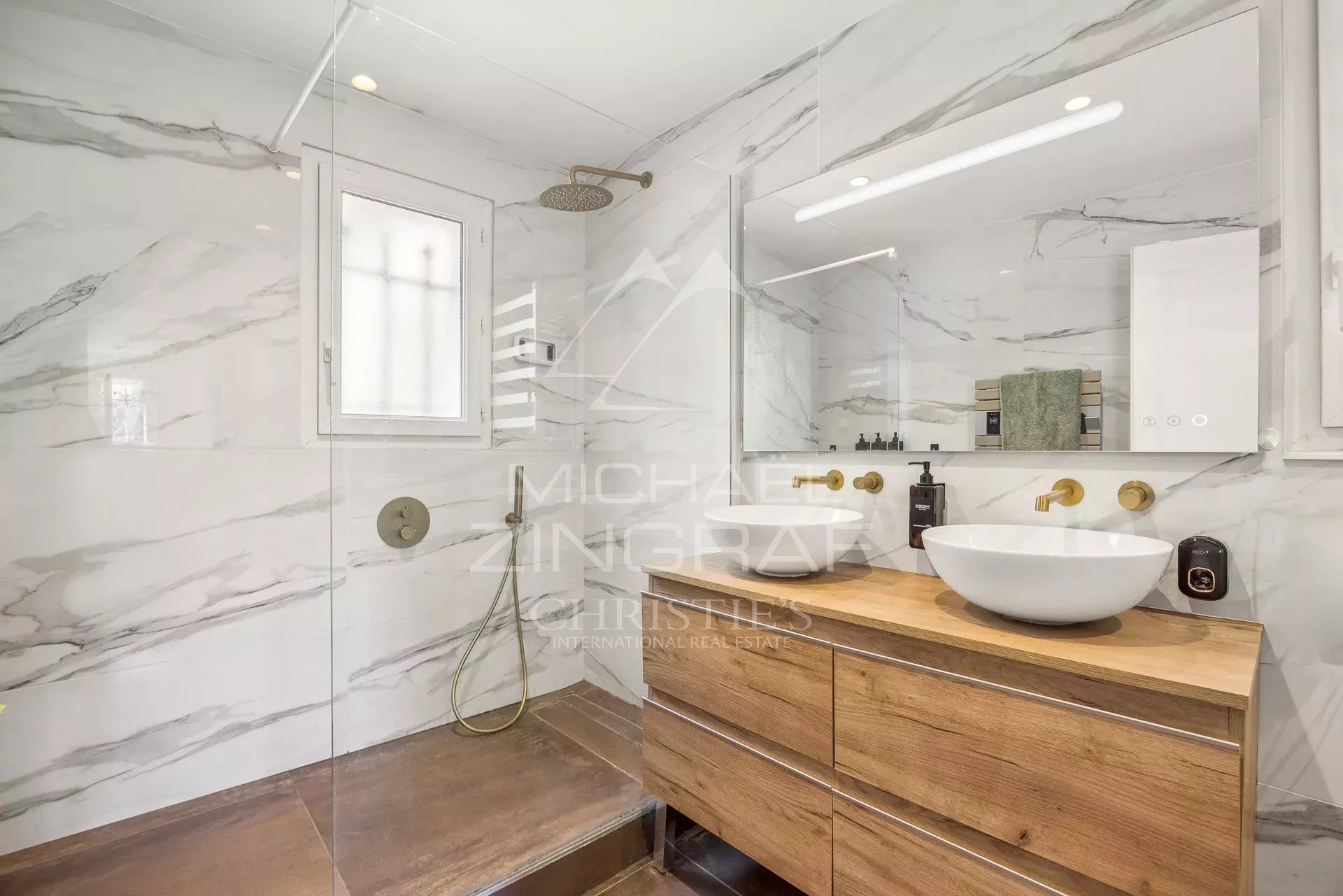 Residential Le Cannet - Elegance and Serenity in a Privileged Setting