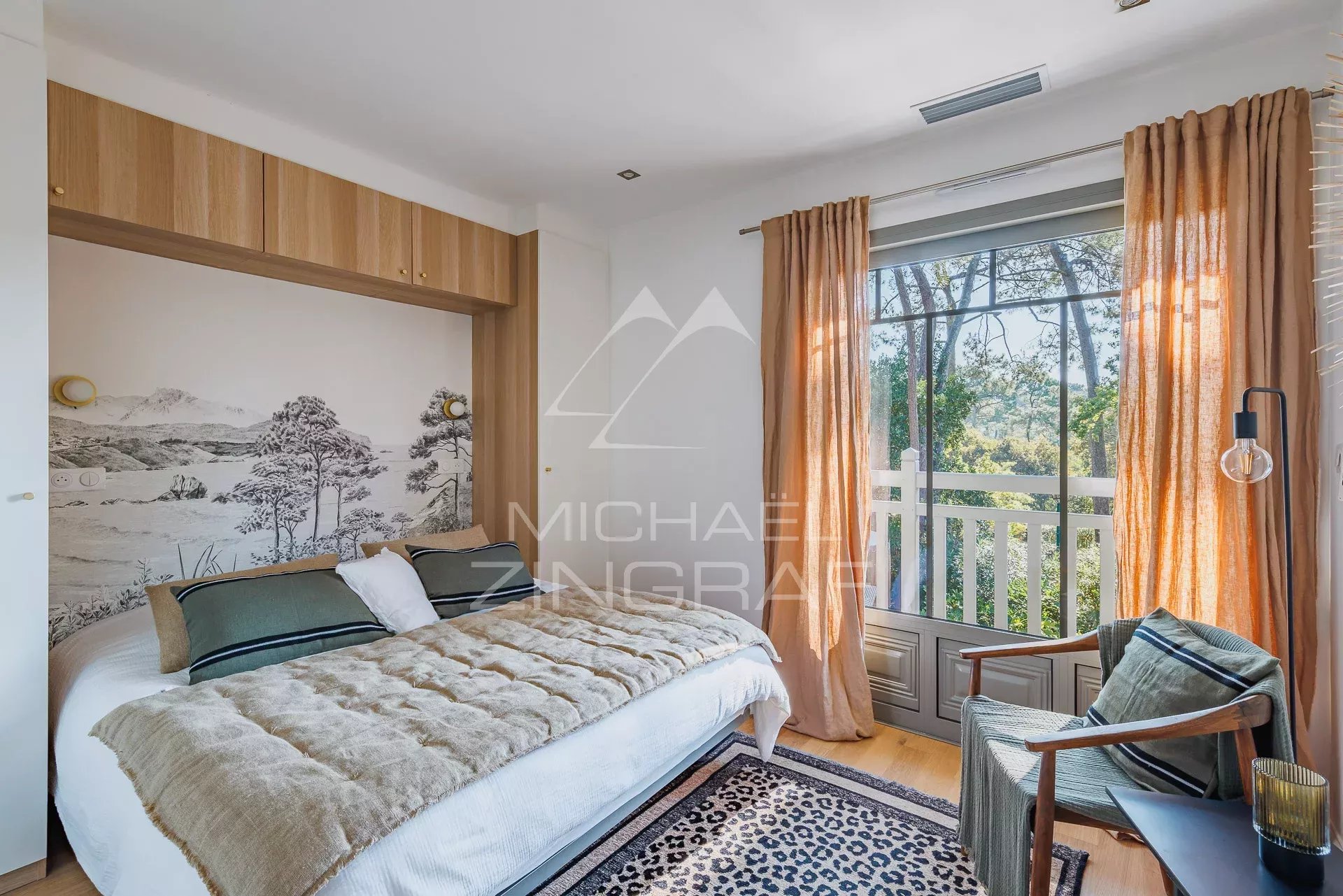 Abatilles – Elegante Familienvilla mit Pool