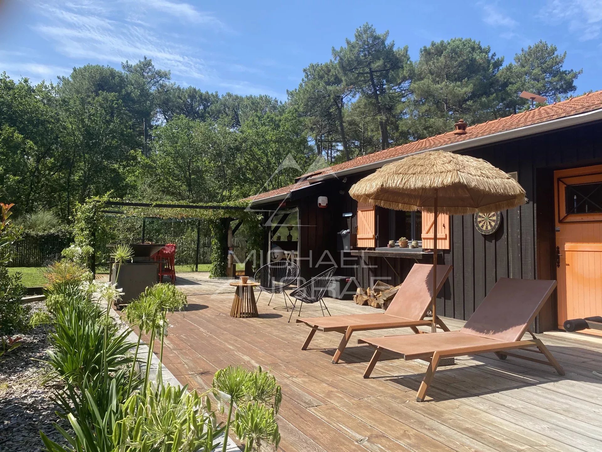 LA TESTE DE BUCH - Cabane de résinier sur 22 hectares de forêt