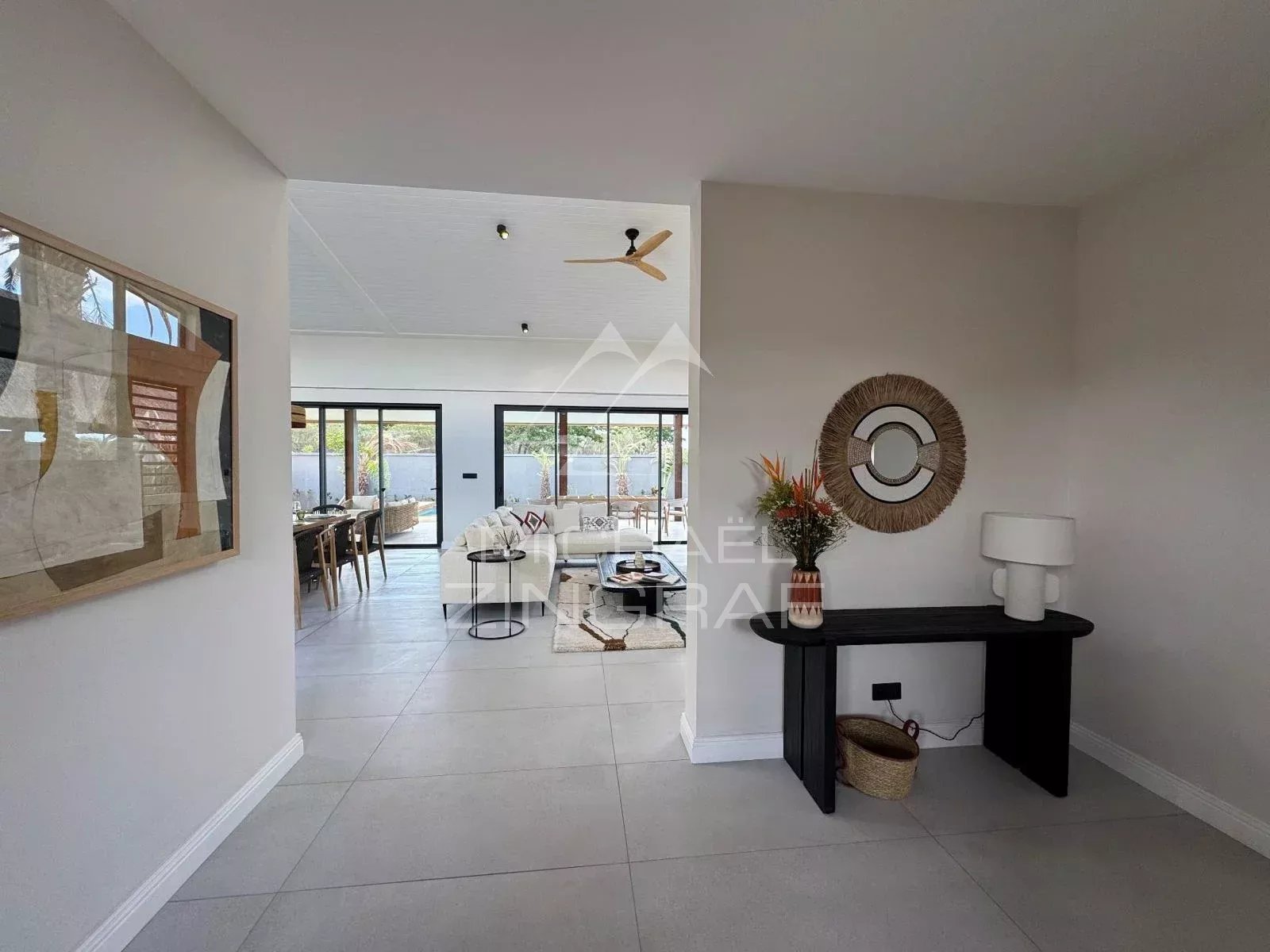 VILLA CONTEMPORAINE EN REVENTE – ÉCO SAVANAH, RIVIERE NOIRE