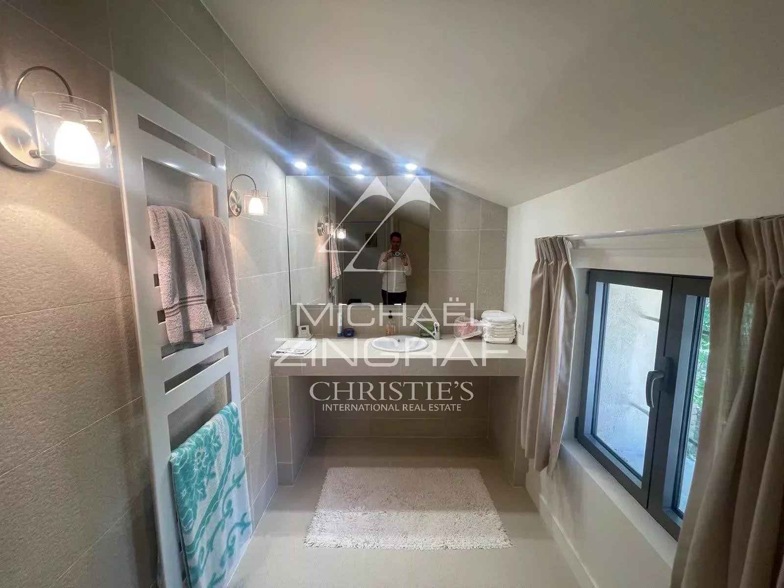 Exceptional property in the heart of the Aix countryside