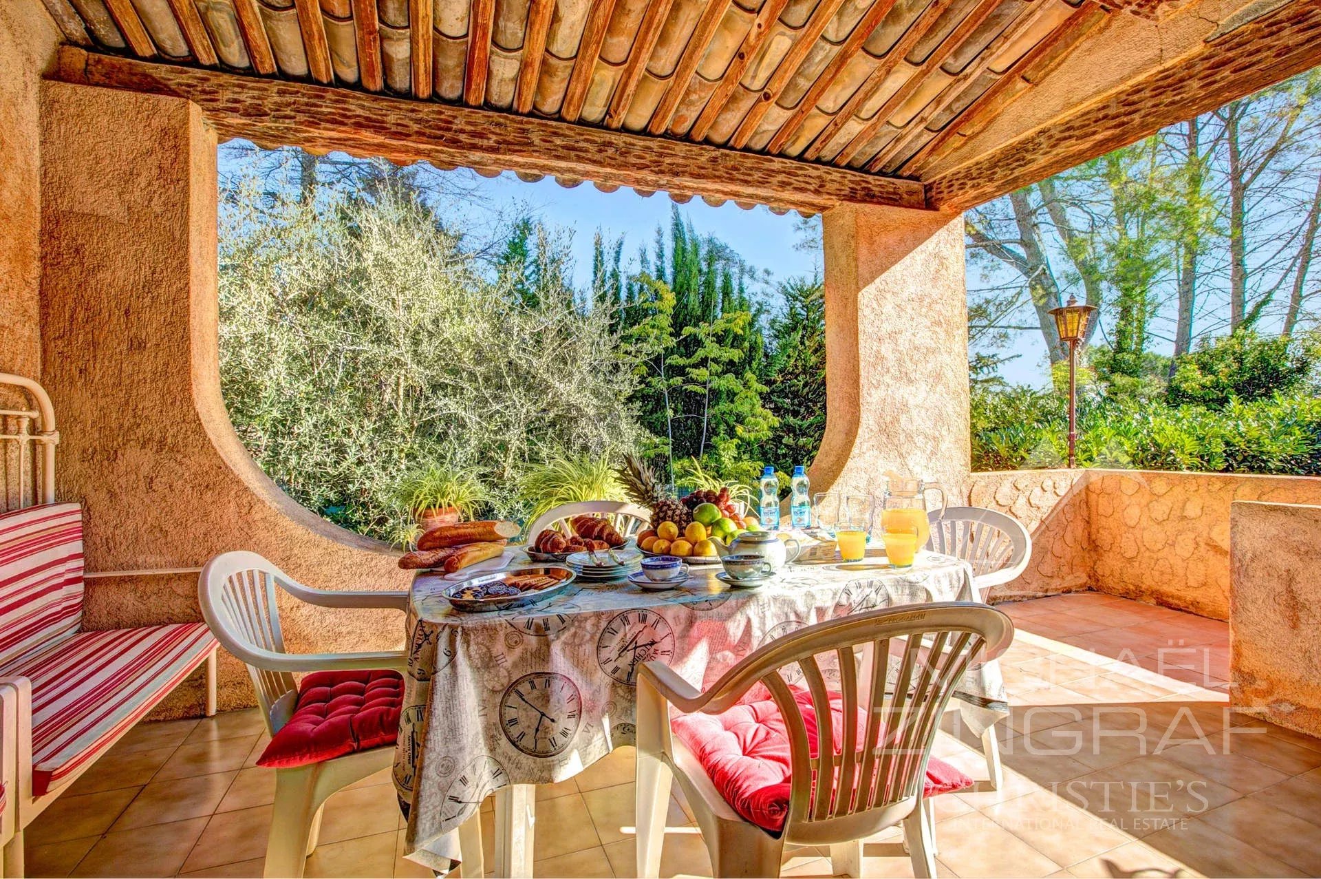 villa 5p view Hills with pool