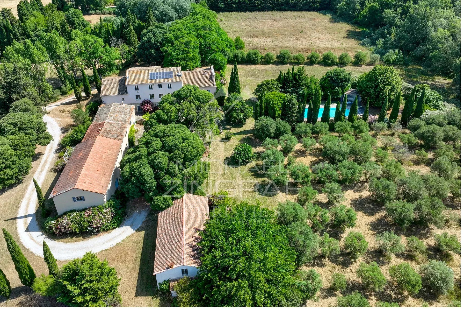 Domaine d’Exception Équestre, Agricole & Viticole